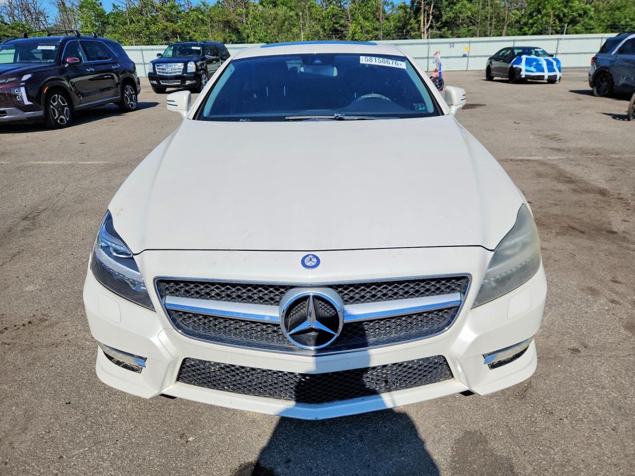 2012 Mercedes-benz Cls 550 White vin: WDDLJ7DB8CA022816