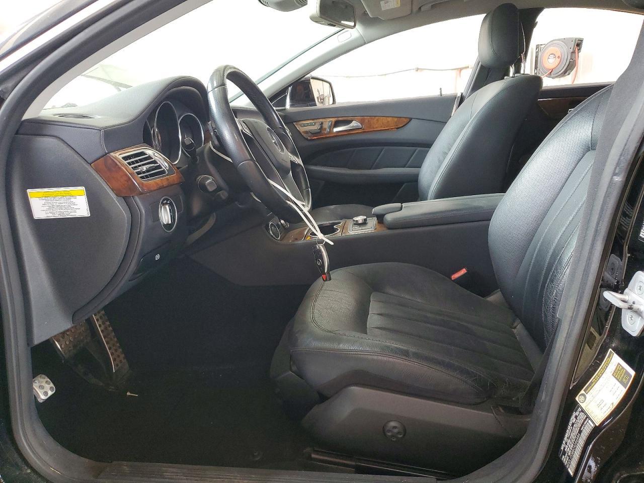 2012 Mercedes-benz Cls 550 Черный vin: WDDLJ7DB8CA056884
