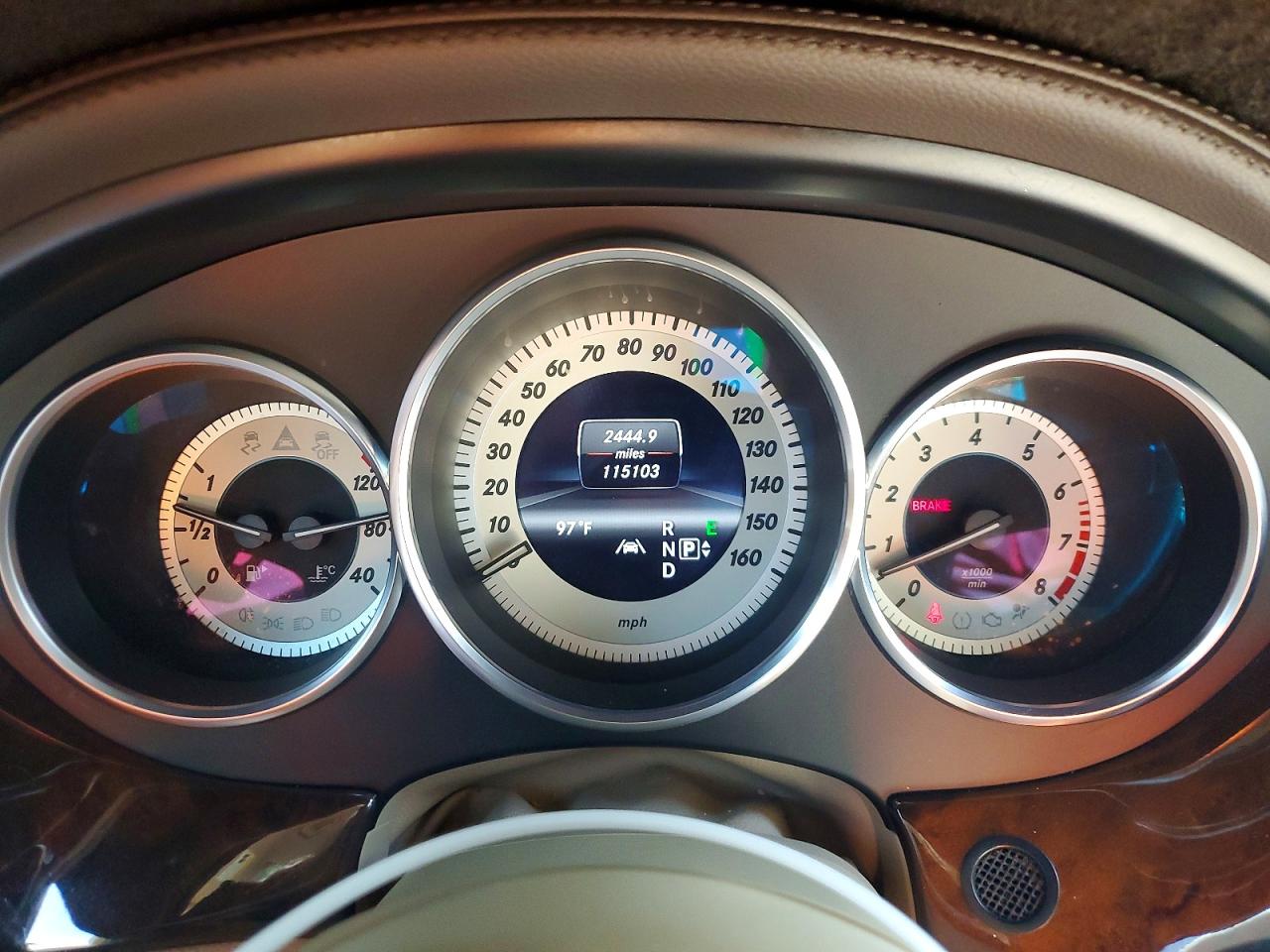 2013 Mercedes-benz Cls 550 White vin: WDDLJ7DB8DA064453