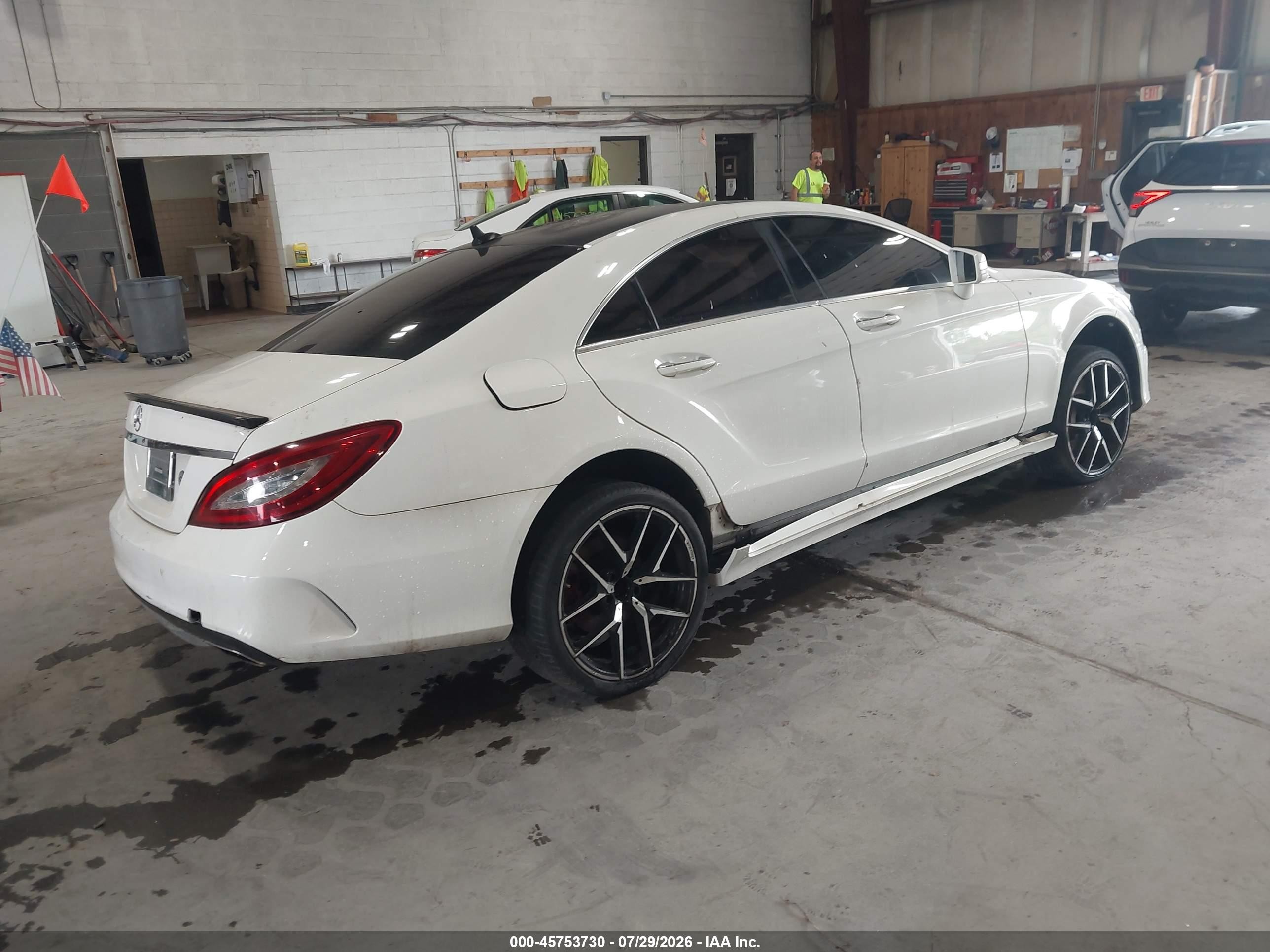 2015 Mercedes-benz Cls 550 White vin: WDDLJ7DB8FA151367