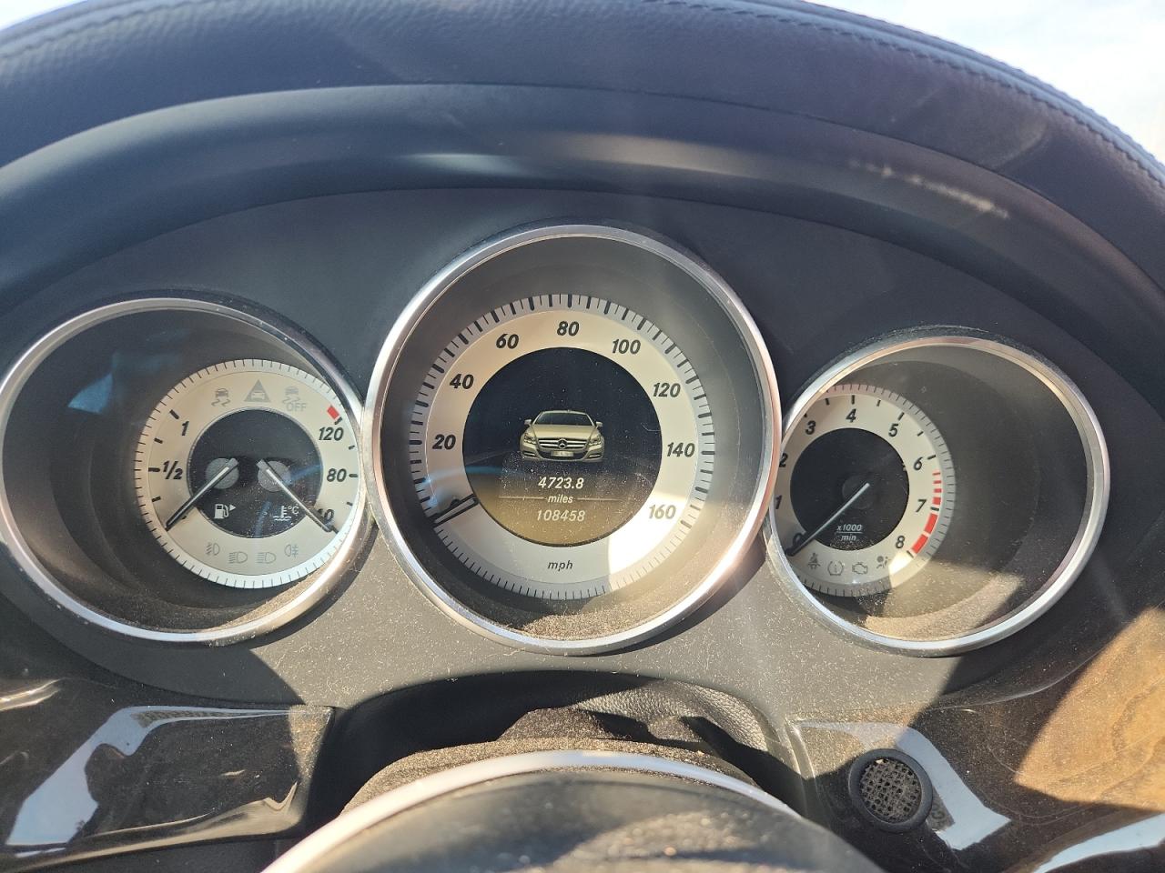 2012 Mercedes-benz Cls 550 Белый vin: WDDLJ7DB9CA040189