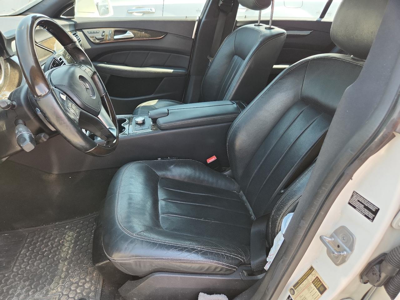 2012 Mercedes-benz Cls 550 Белый vin: WDDLJ7DB9CA040189