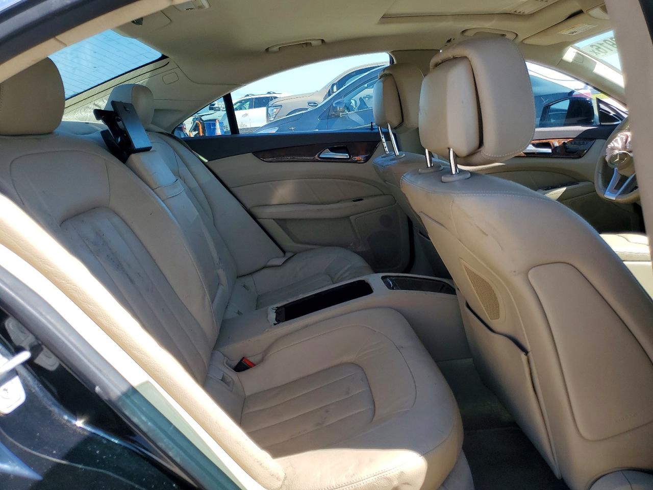 2014 Mercedes-benz Cls 550 Black vin: WDDLJ7DB9EA122801