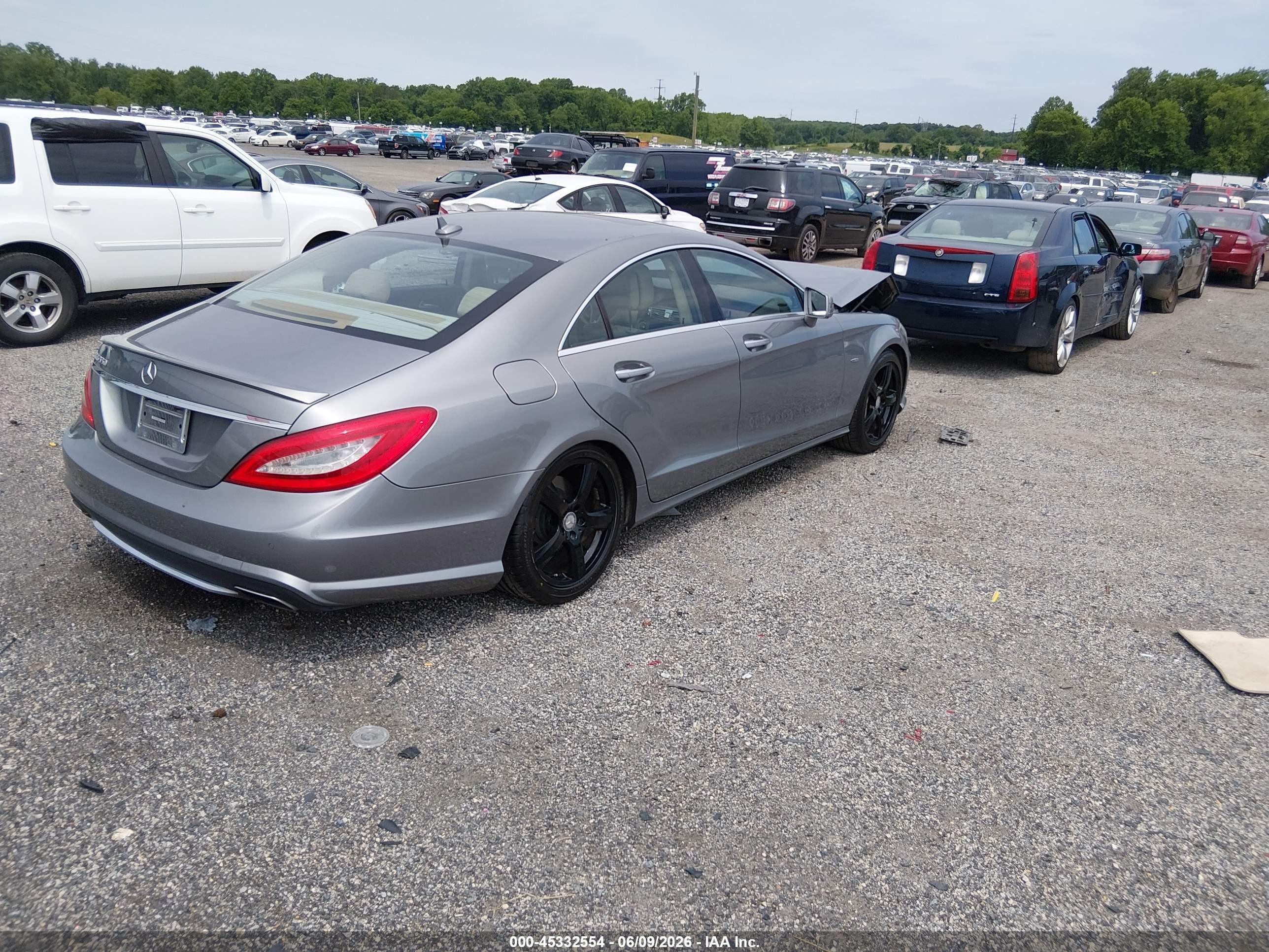 2012 Mercedes-benz Cls 550   Gray vin: WDDLJ7DBXCA051976