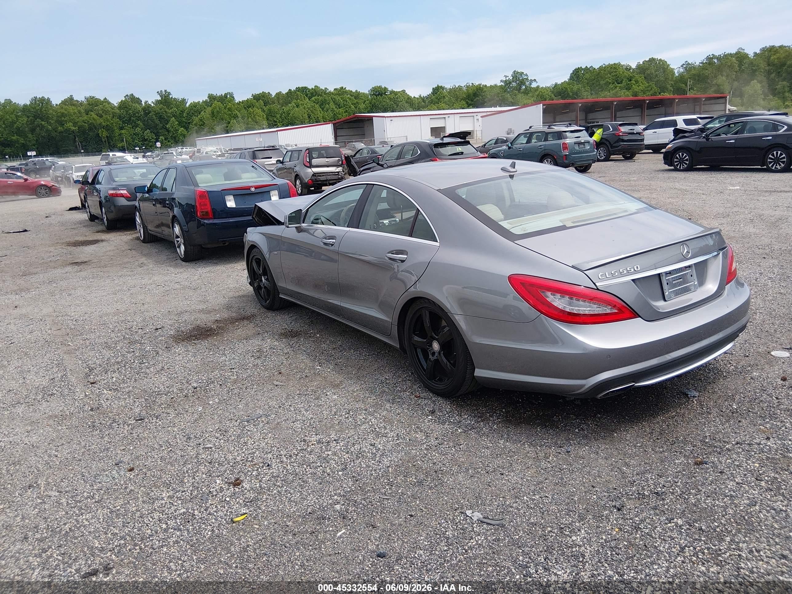 2012 Mercedes-benz Cls 550   Gray vin: WDDLJ7DBXCA051976
