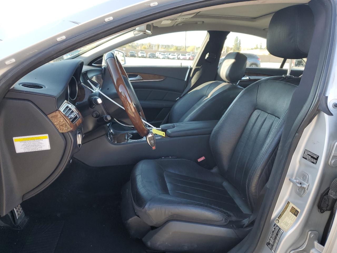 2013 Mercedes-benz Cls 550 Серебряный vin: WDDLJ7DBXDA061165