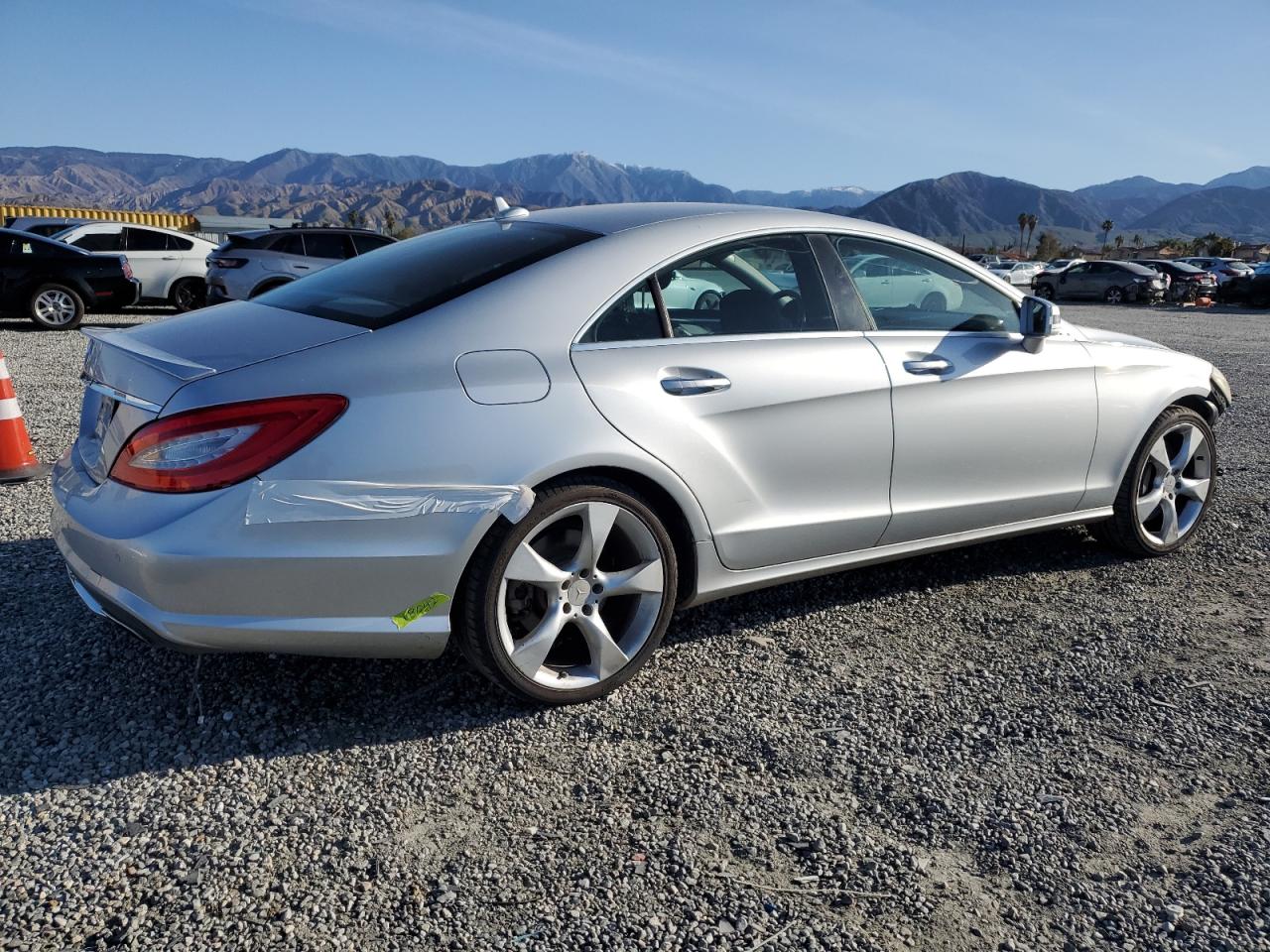 2013 Mercedes-benz Cls 550 Серебряный vin: WDDLJ7DBXDA061165