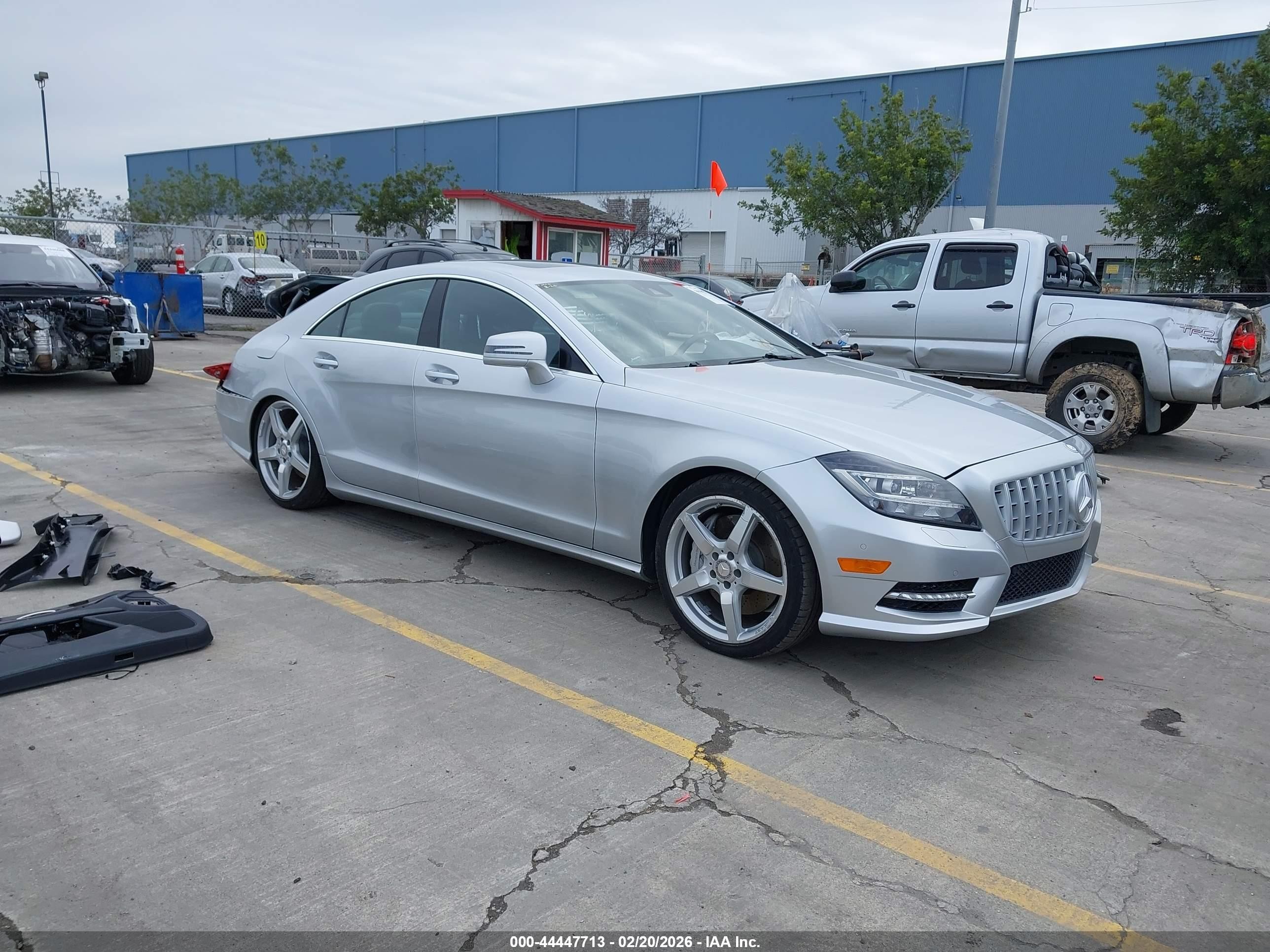 2014 Mercedes-benz Cls 550   Silver vin: WDDLJ7DBXEA093227