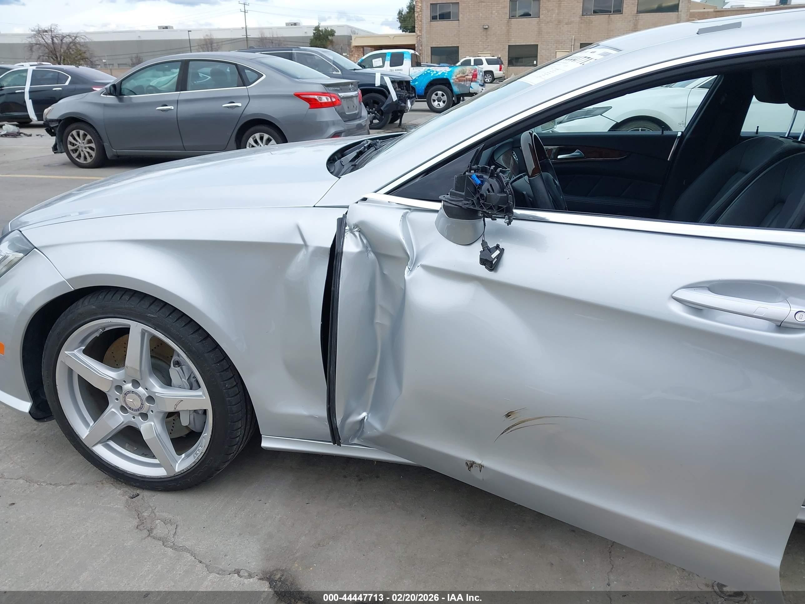 2014 Mercedes-benz Cls 550   Silver vin: WDDLJ7DBXEA093227