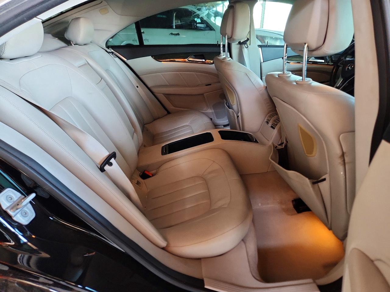 2014 Mercedes-benz Cls 550 Black vin: WDDLJ7DBXEA109202