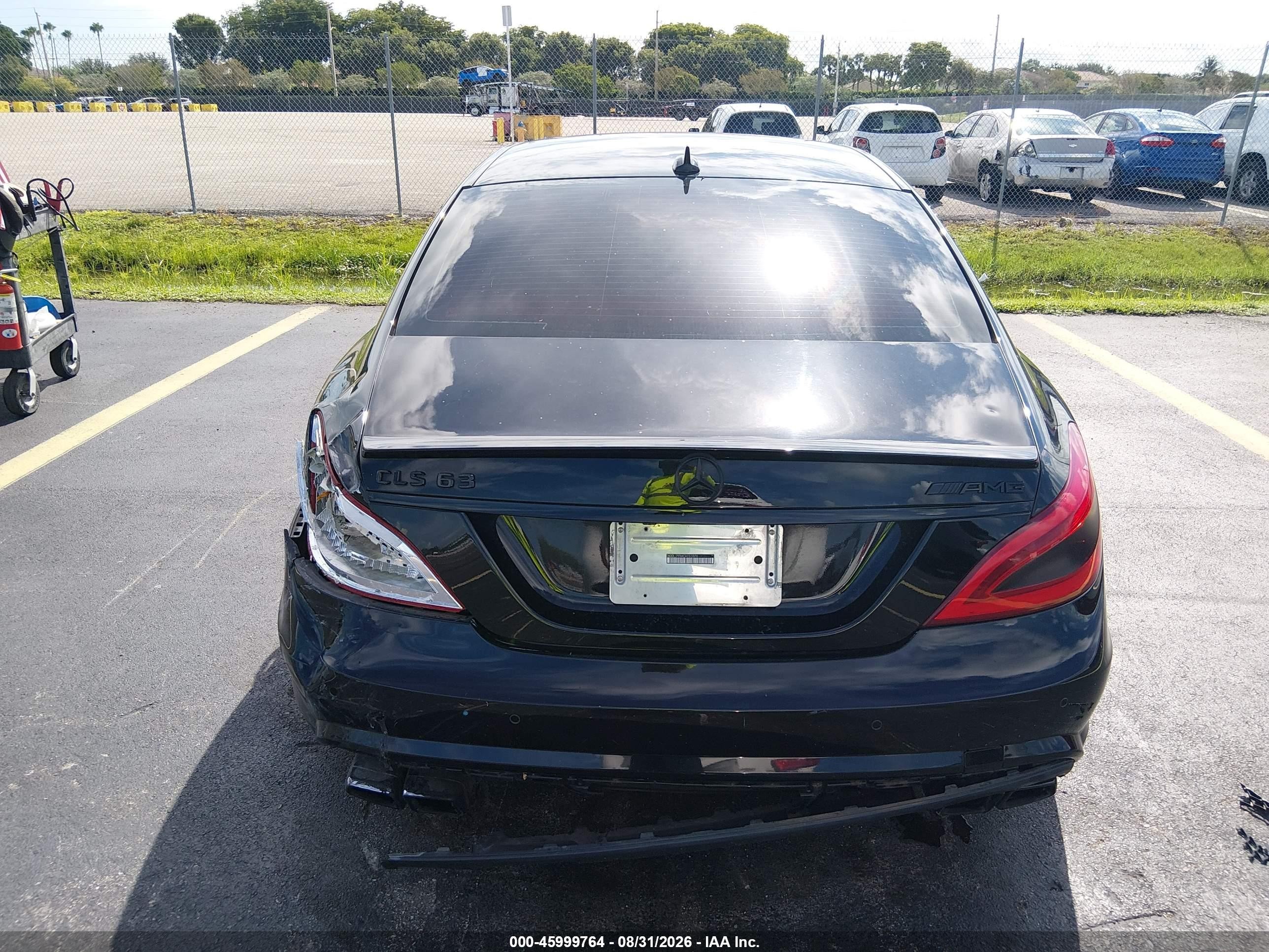 2012 Mercedes-benz Cls 63 Amg   Black vin: WDDLJ7EB4CA051079