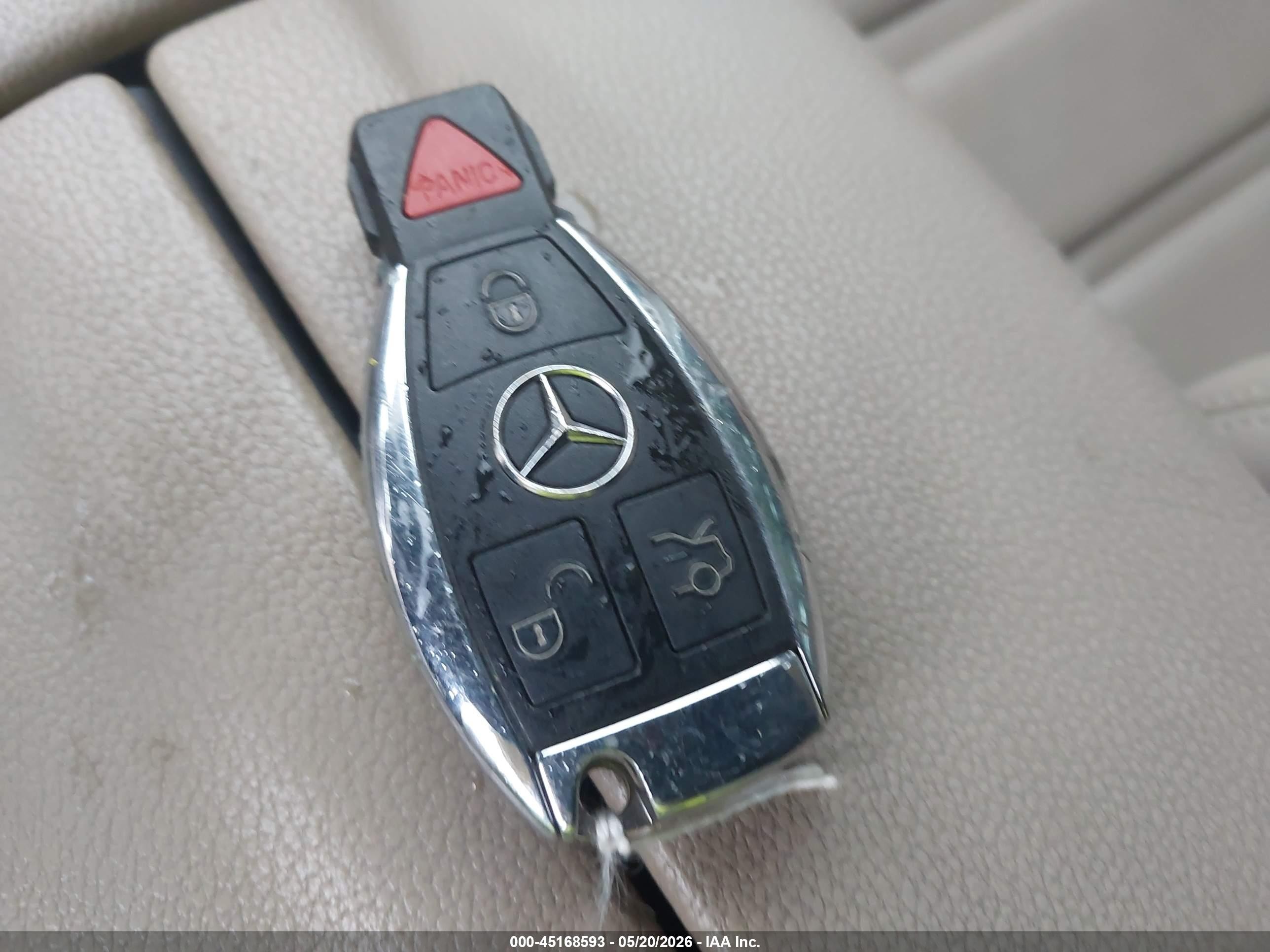 2013 Mercedes-benz Cls 63 Amg   White vin: WDDLJ7EBXDA085500