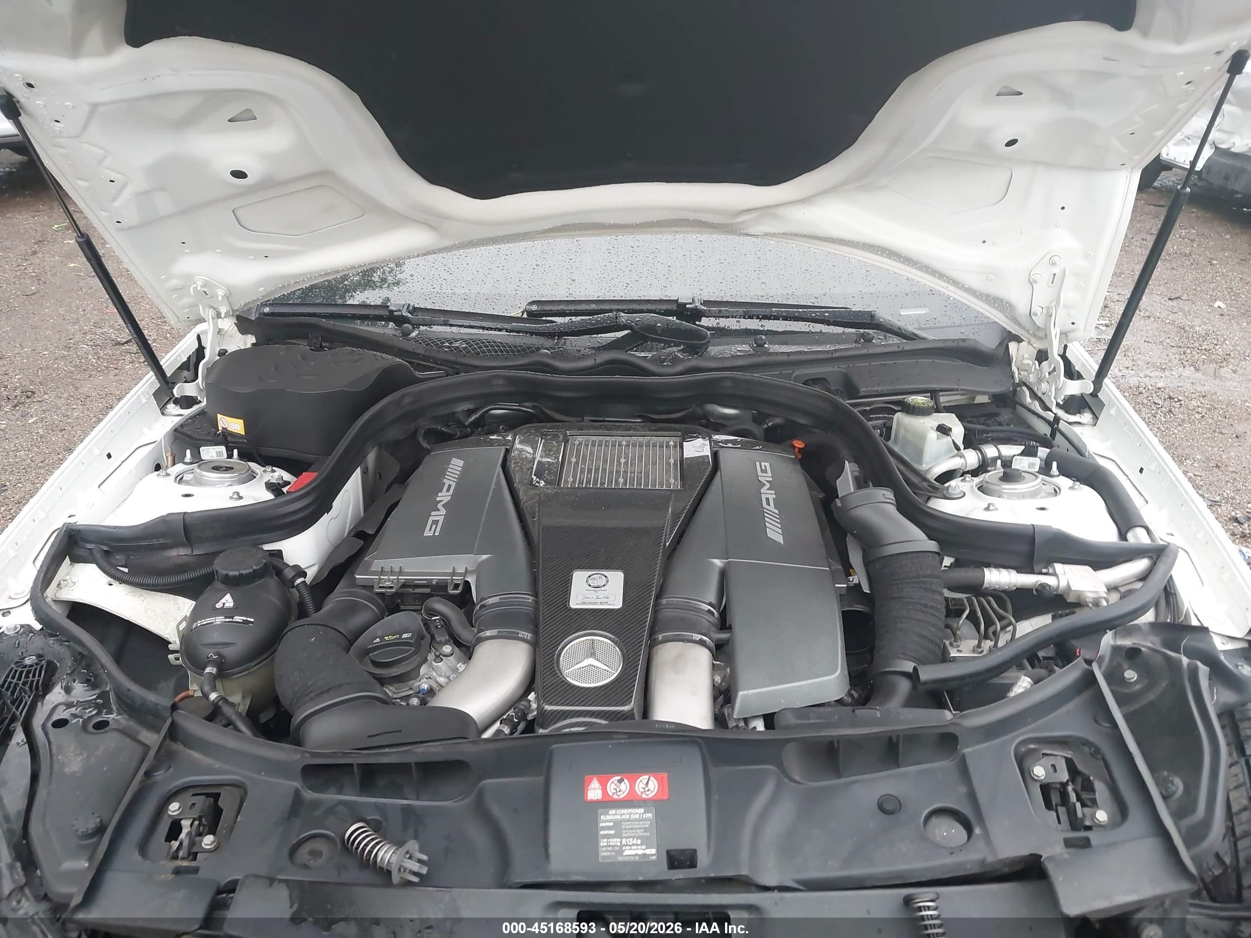 2013 Mercedes-benz Cls 63 Amg   White vin: WDDLJ7EBXDA085500