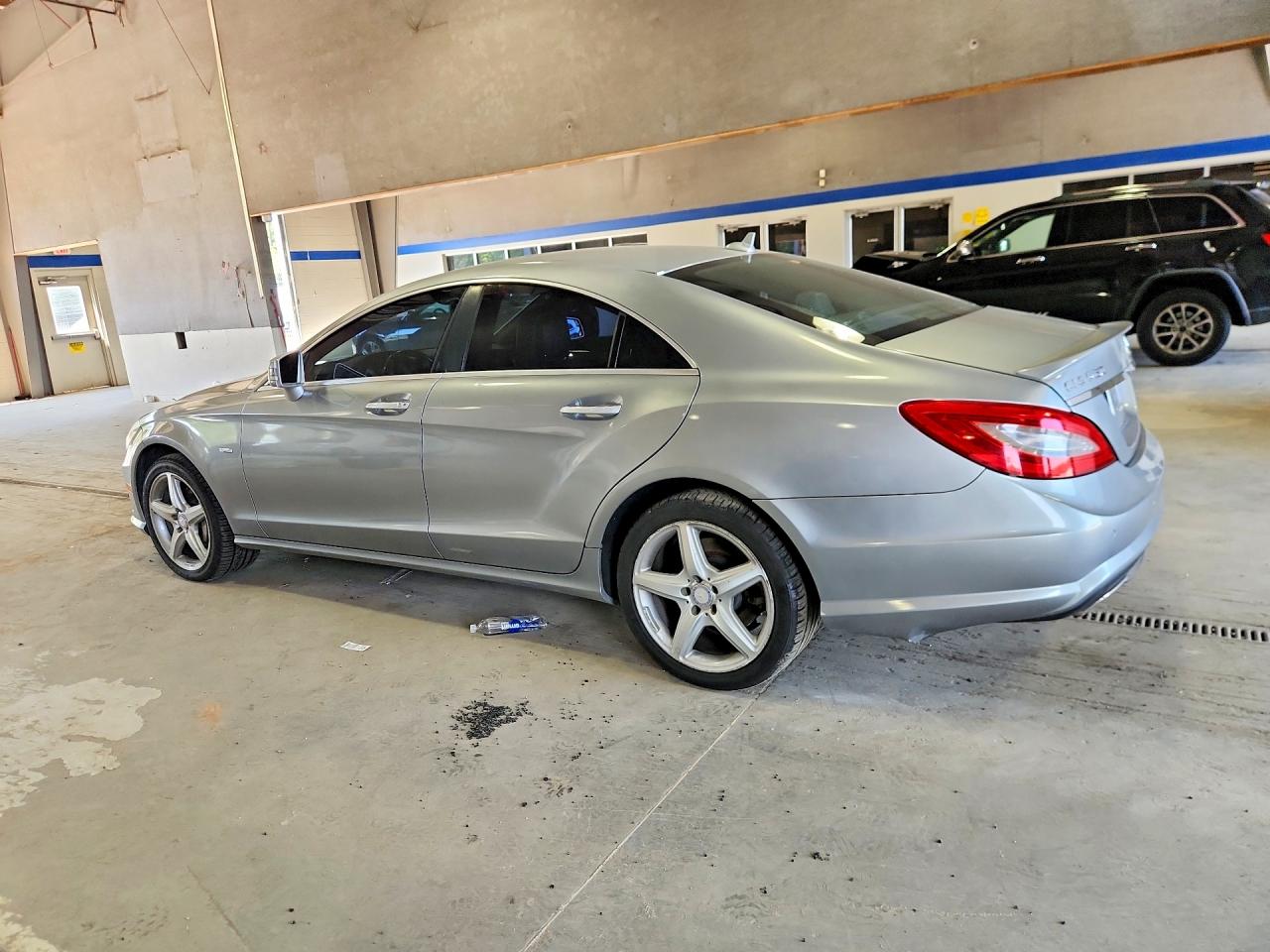 2012 Mercedes-benz Cls 550 Серебряный vin: WDDLJ9BB3CA045497
