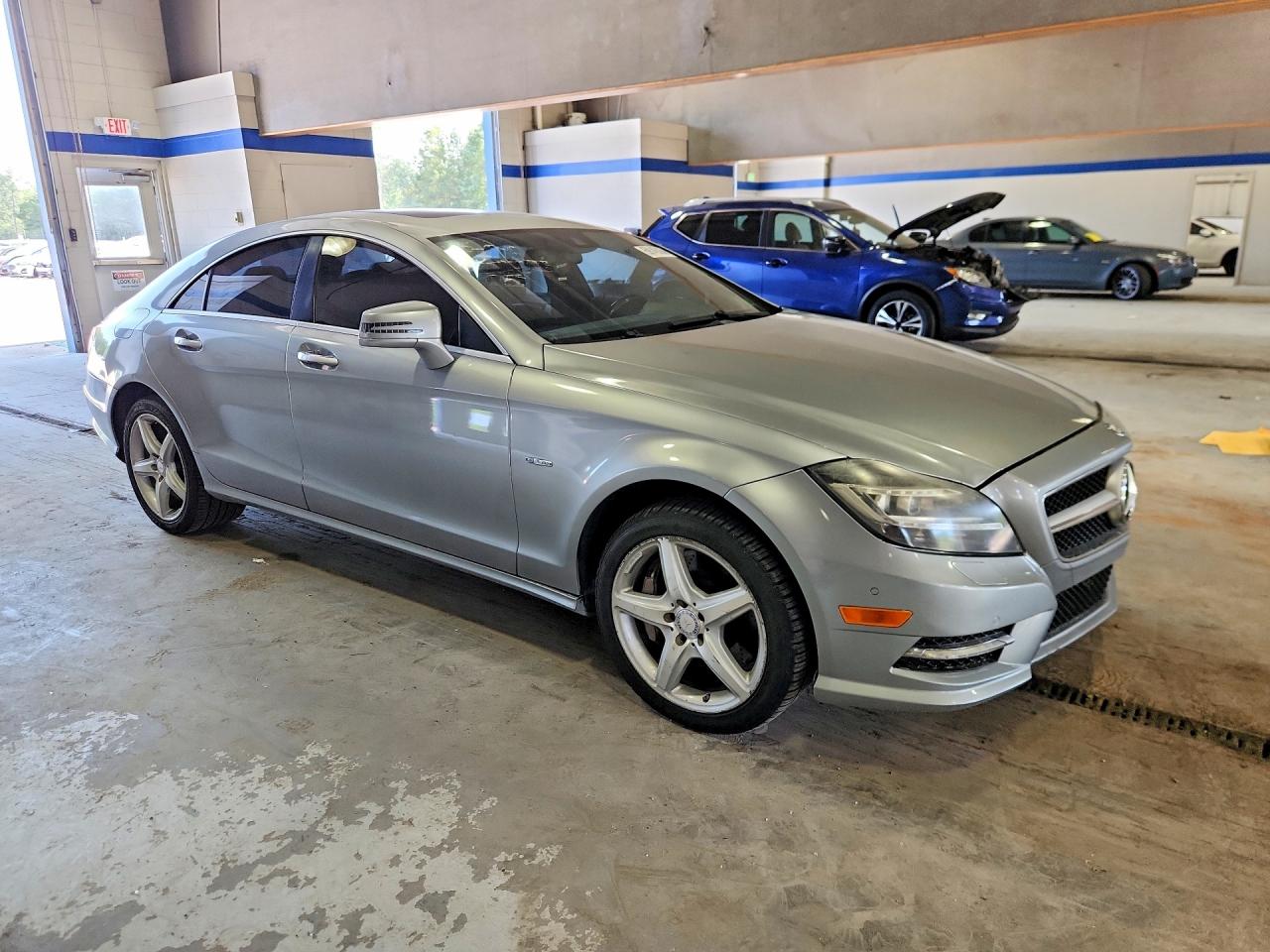 2012 Mercedes-benz Cls 550 Серебряный vin: WDDLJ9BB3CA045497