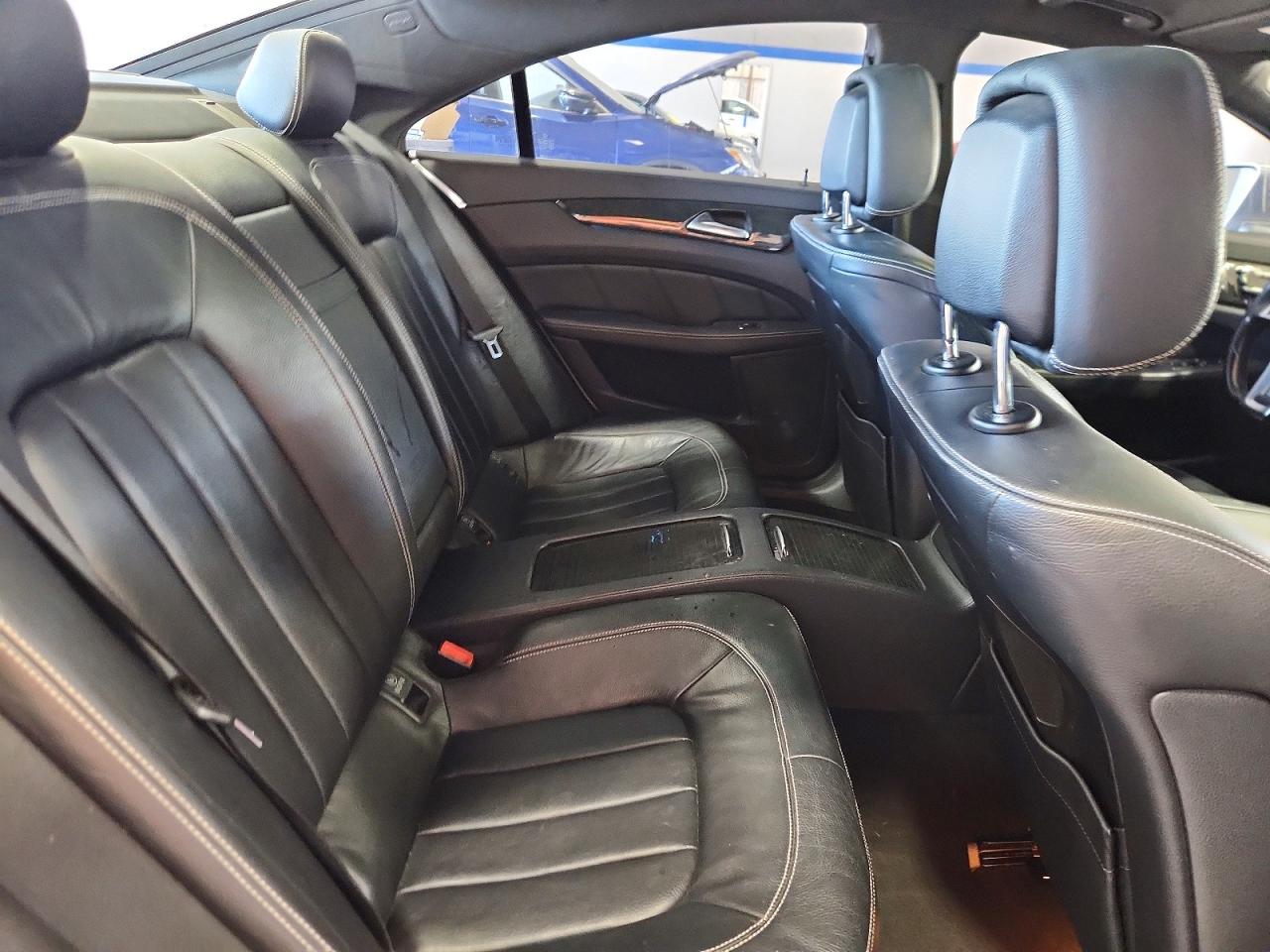 2012 Mercedes-benz Cls 550 Серебряный vin: WDDLJ9BB3CA045497