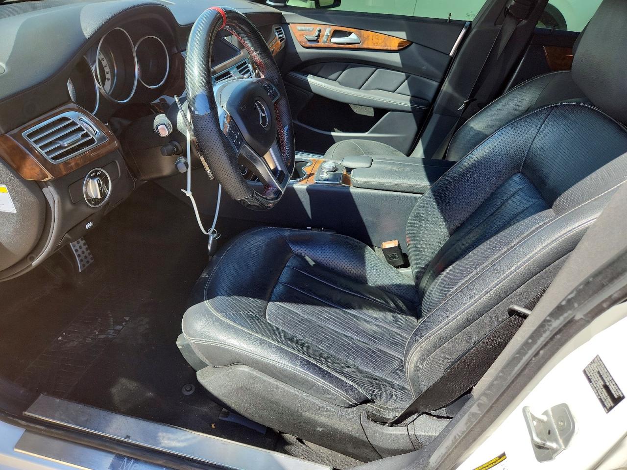 2014 Mercedes-benz Cls 550 4matic White vin: WDDLJ9BB4EA101031