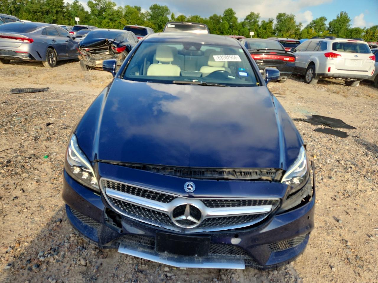 2017 Mercedes-benz Cls 550 4matic Синий vin: WDDLJ9BB7HA198441