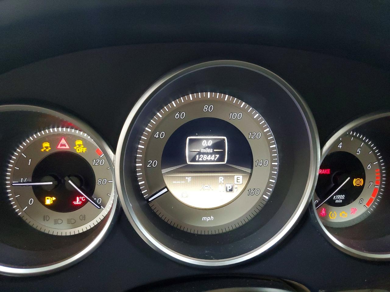 2012 Mercedes-benz Cls 550 4matic White vin: WDDLJ9BB8CA030364