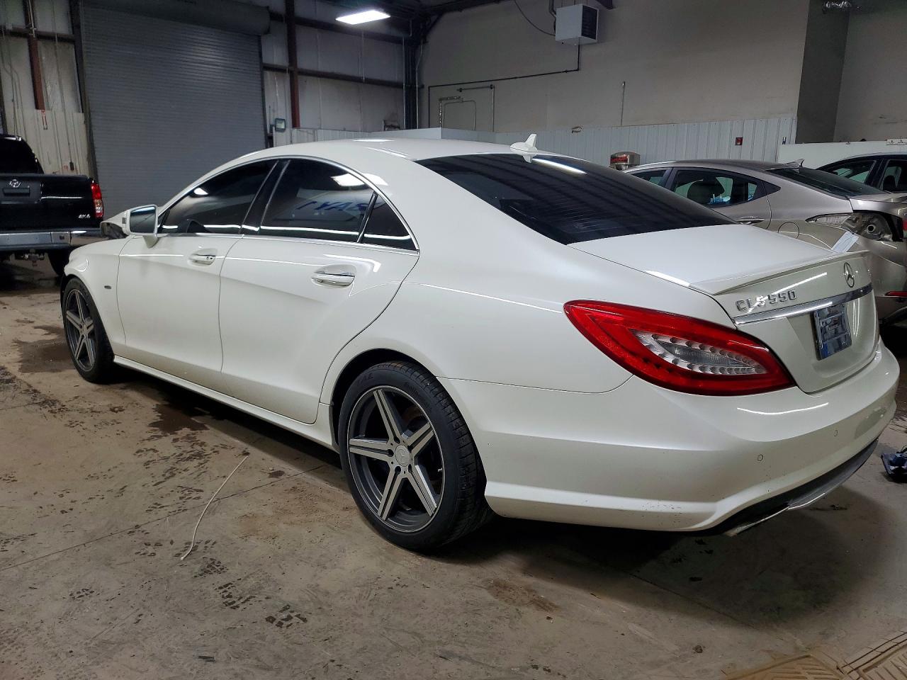 2012 Mercedes-benz Cls 550 4matic White vin: WDDLJ9BB8CA030364