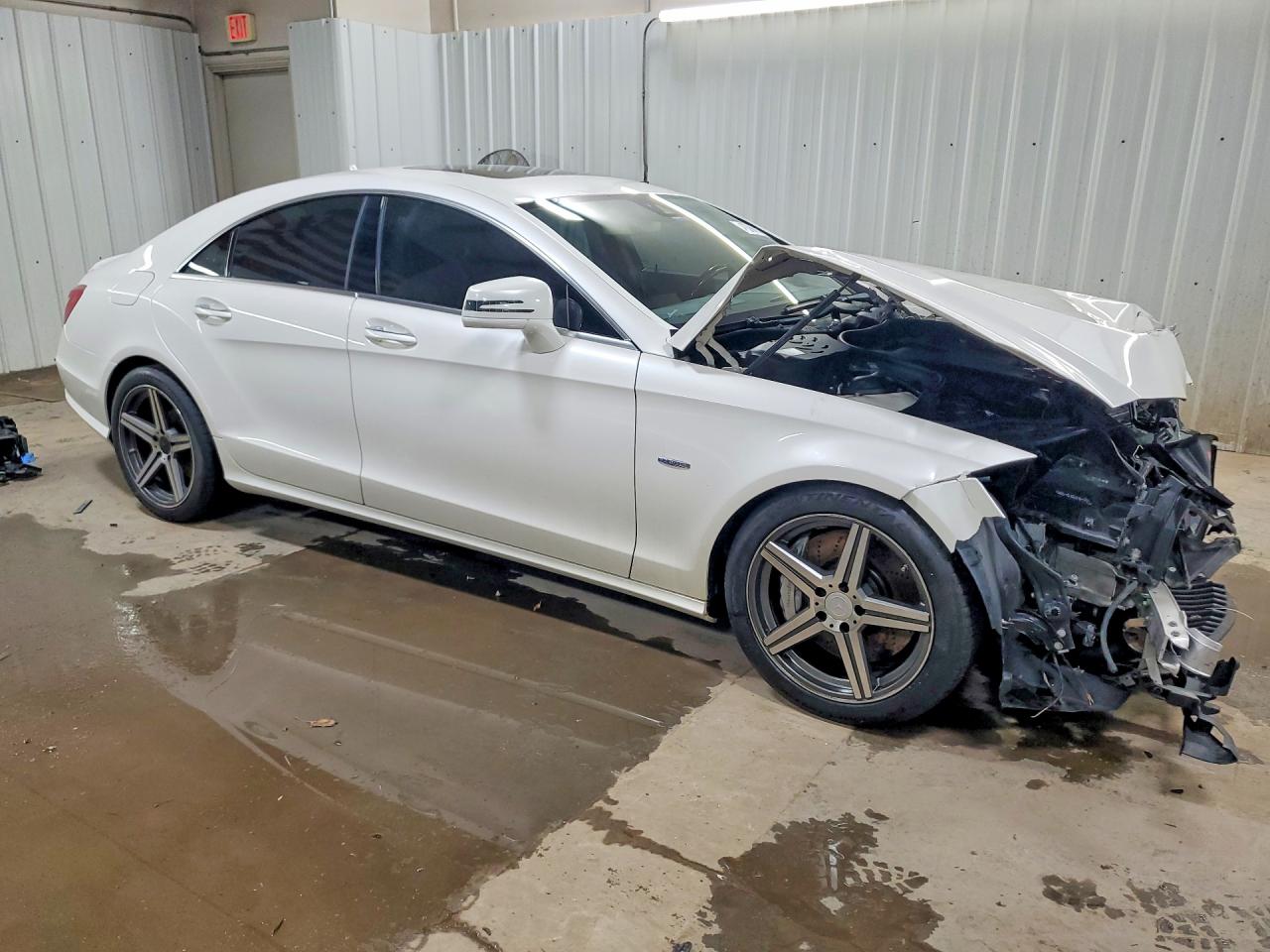 2012 Mercedes-benz Cls 550 4matic White vin: WDDLJ9BB8CA030364