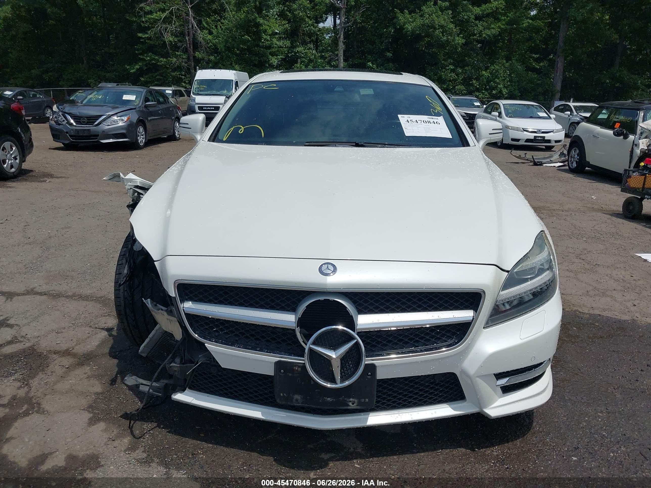 2013 Mercedes-benz Cls 550 4matic White vin: WDDLJ9BB8DA059543