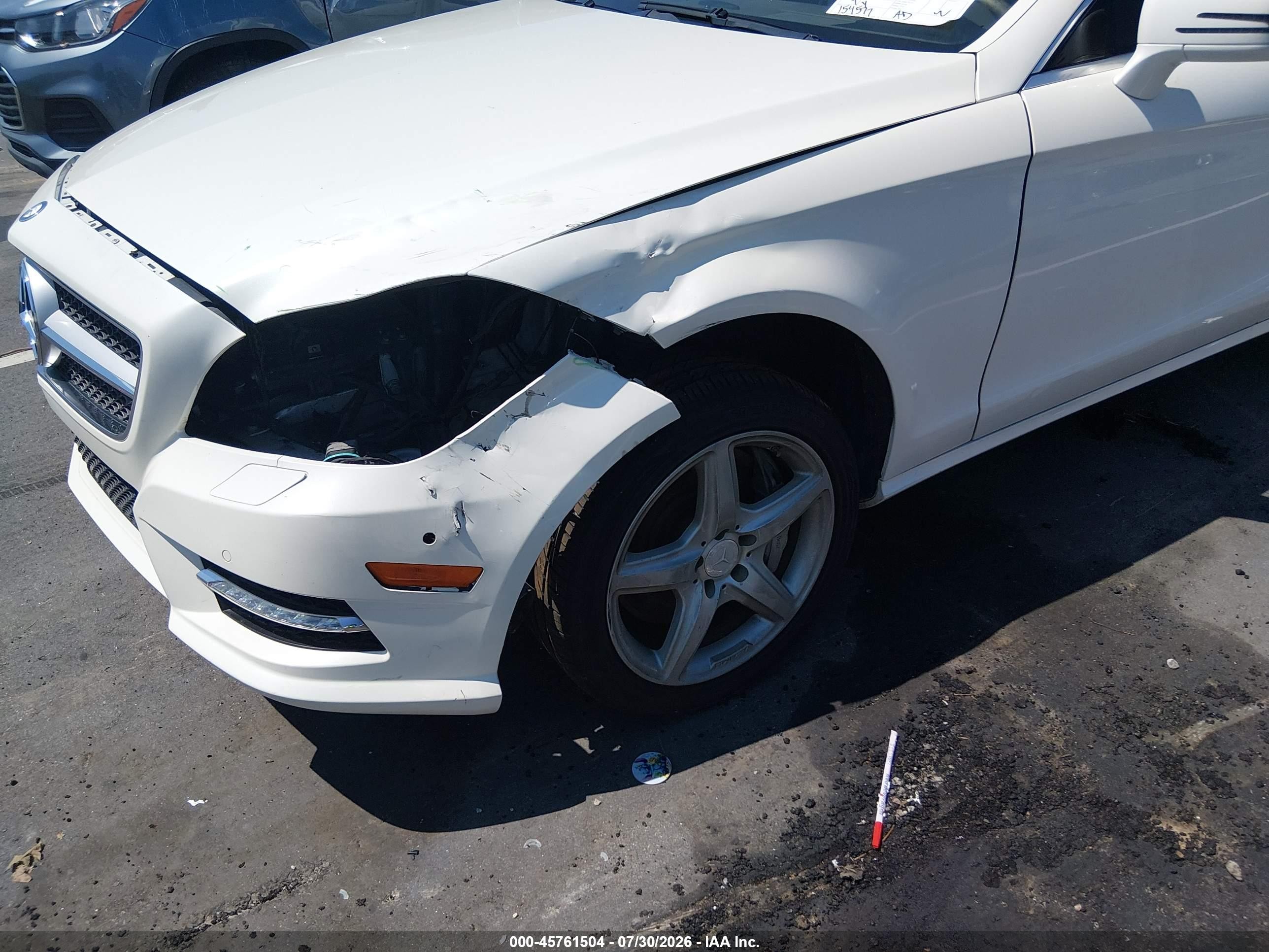 2013 Mercedes-benz Cls 550 4matic White vin: WDDLJ9BB8DA064922