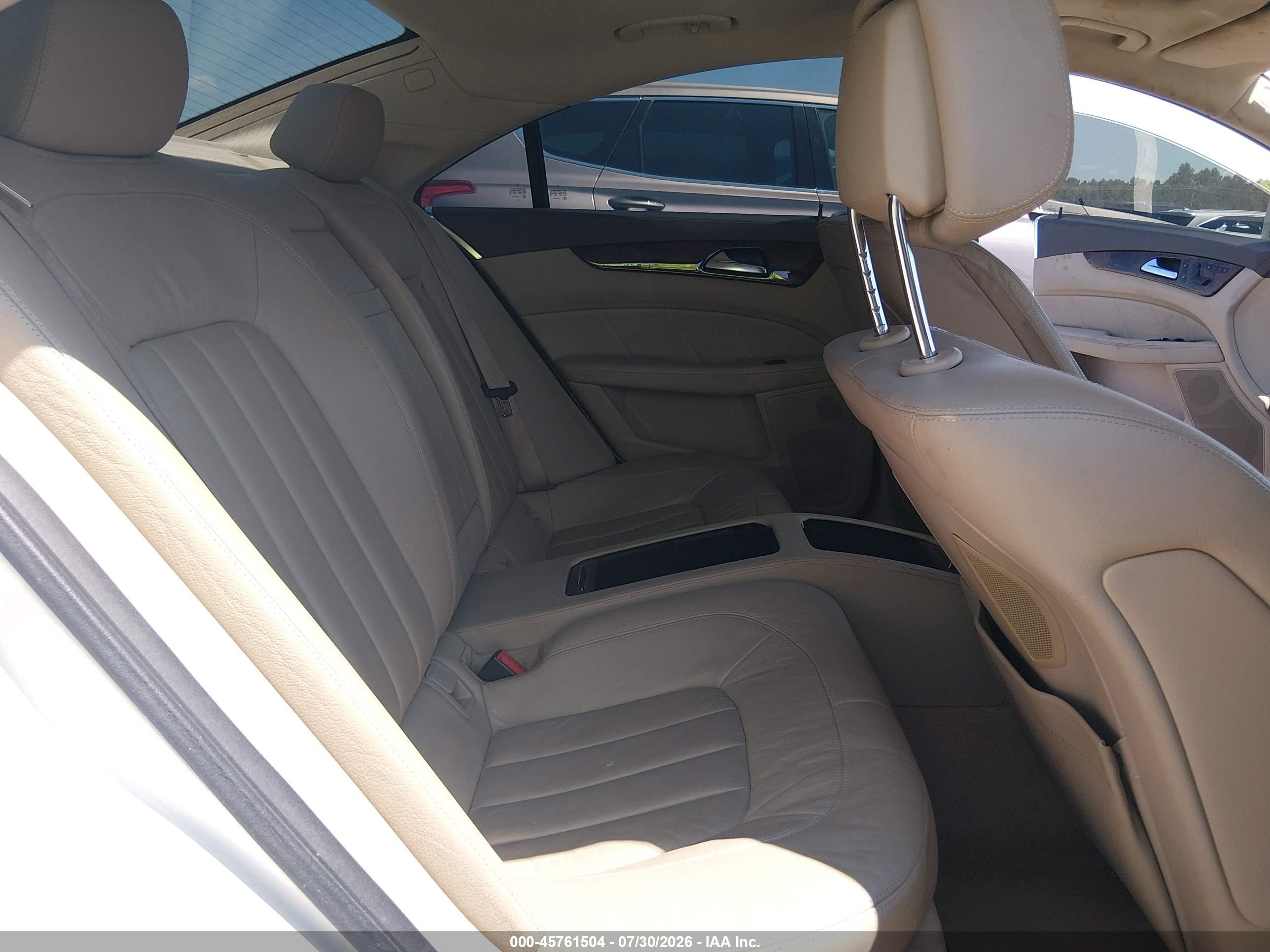 2013 Mercedes-benz Cls 550 4matic White vin: WDDLJ9BB8DA064922