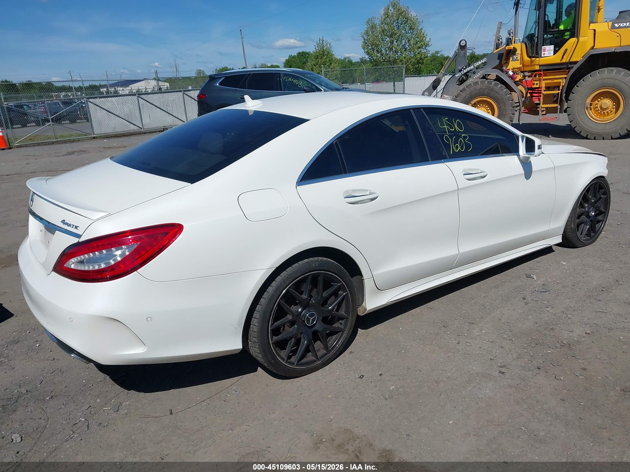 2017 Mercedes-benz Cls 550 4matic White vin: WDDLJ9BB8HA189764