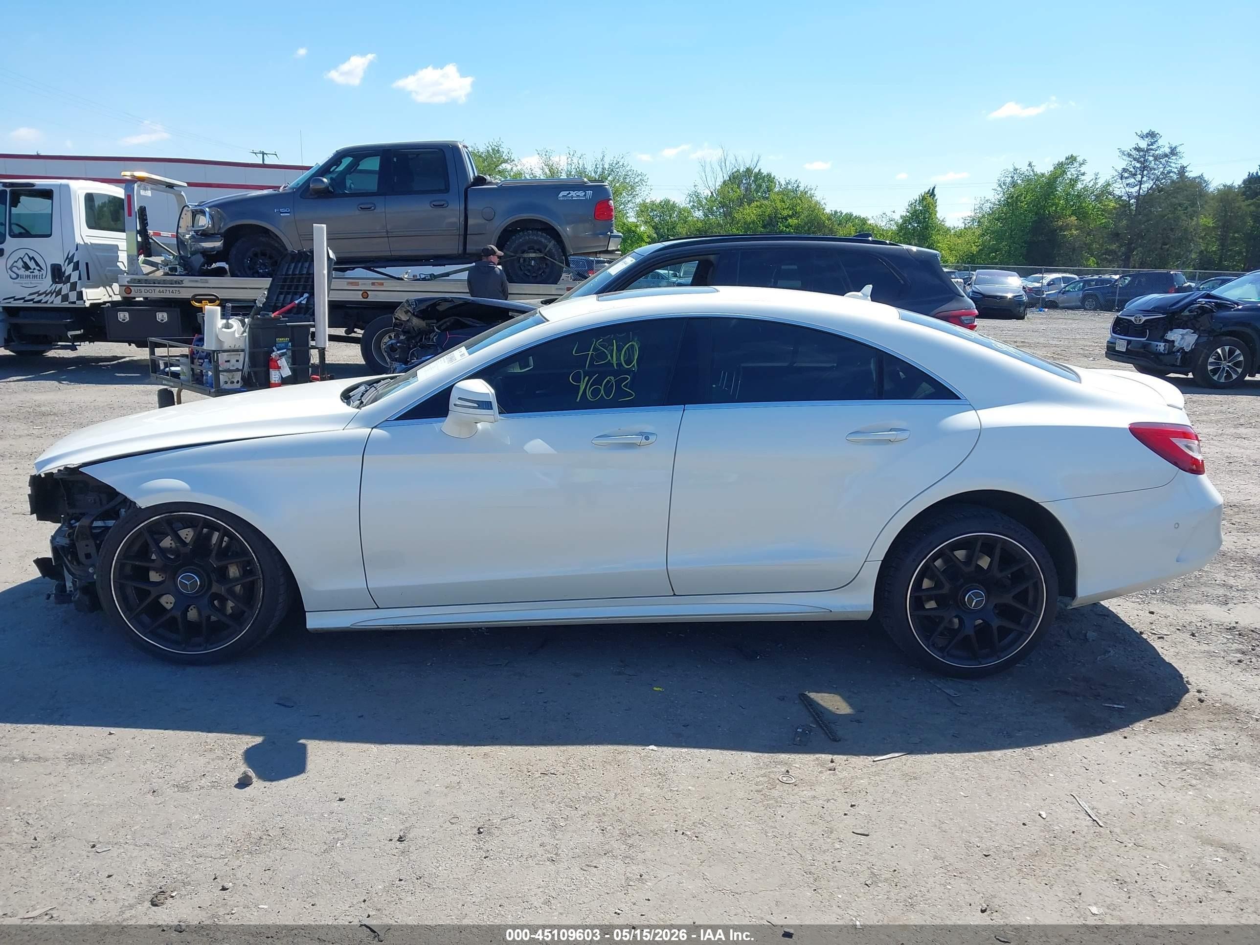 2017 Mercedes-benz Cls 550 4matic White vin: WDDLJ9BB8HA189764