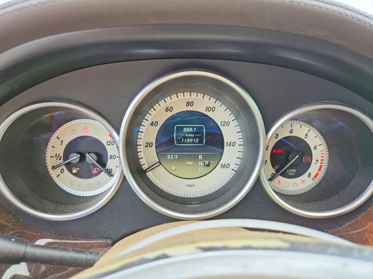 2012 Mercedes-benz Cls 550 4matic White vin: WDDLJ9BBXCA055069