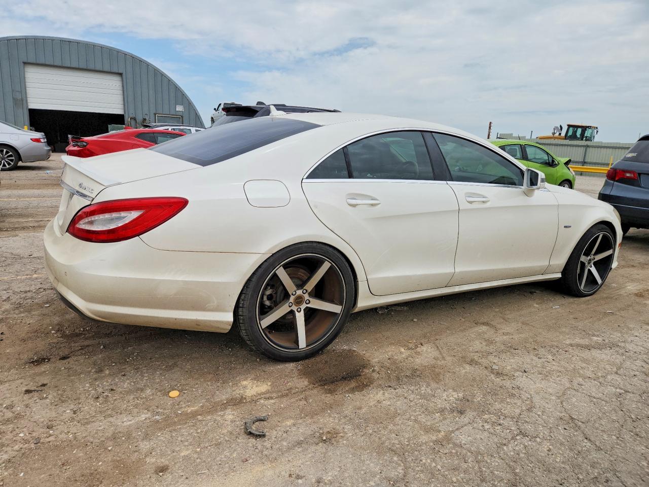 2012 Mercedes-benz Cls 550 4matic White vin: WDDLJ9BBXCA055069