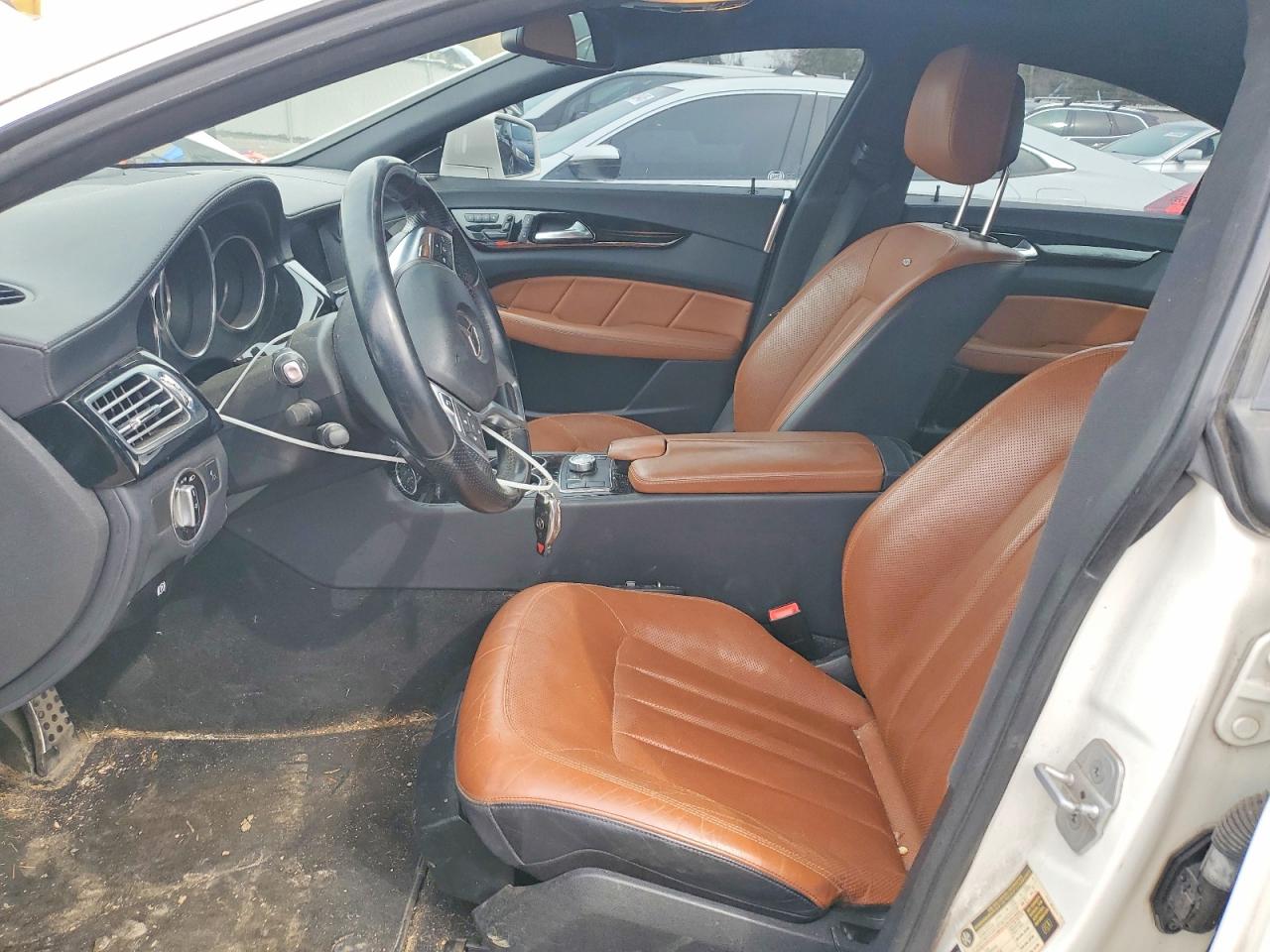 2013 Mercedes-benz Cls 550 4matic White vin: WDDLJ9BBXDA066039