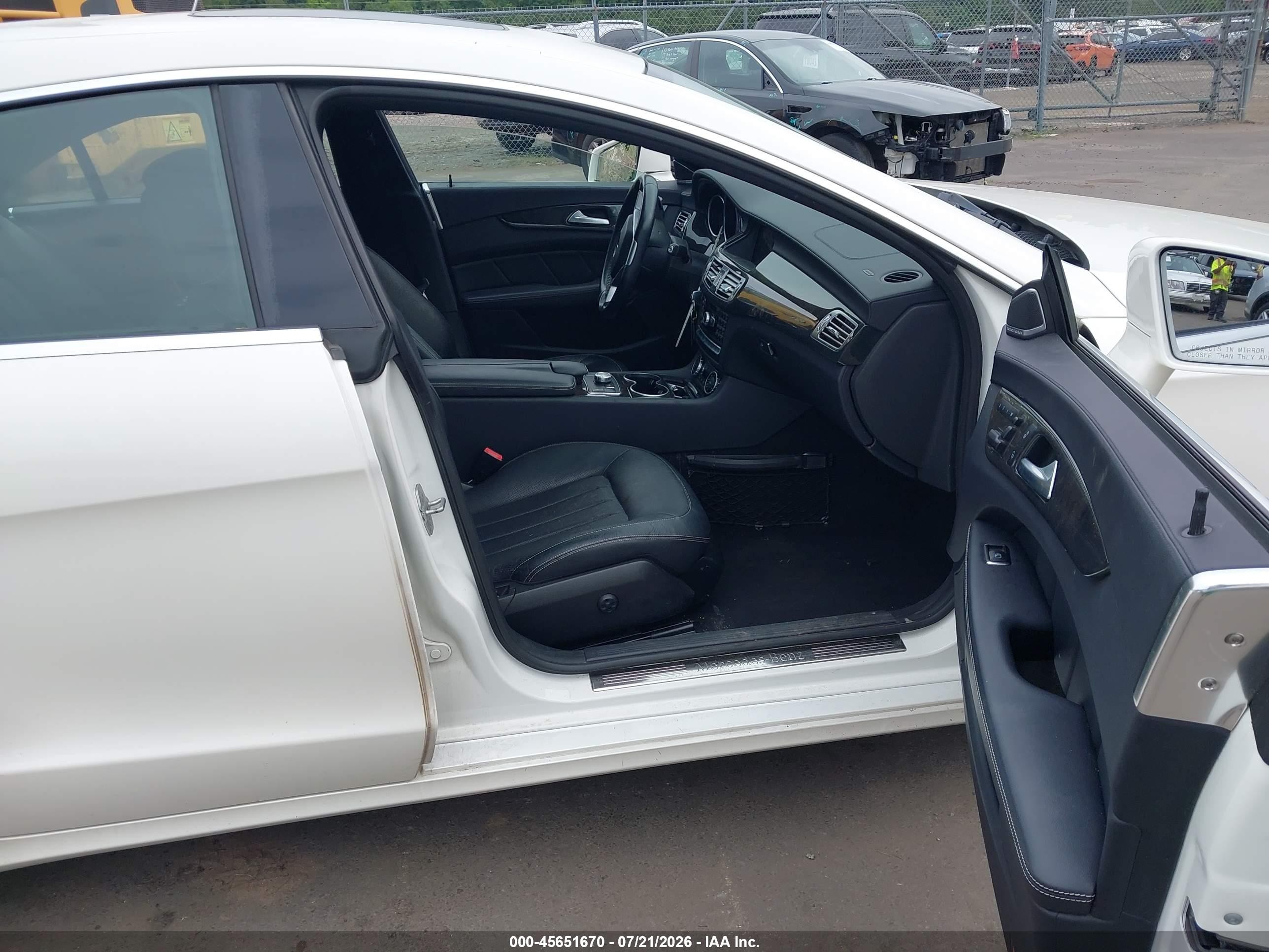 2014 Mercedes-benz Cls 550 4matic White vin: WDDLJ9BBXEA094330
