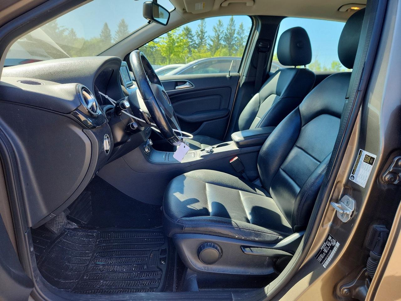 2013 Mercedes-benz B250 Gray vin: WDDMH4EB1DJ164438