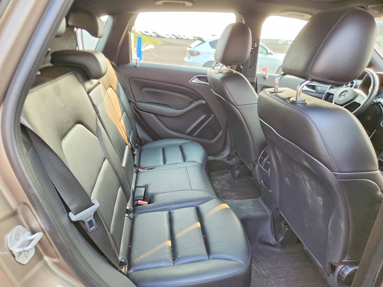 2014 Mercedes-benz B250 Brown vin: WDDMH4EB1EJ188756