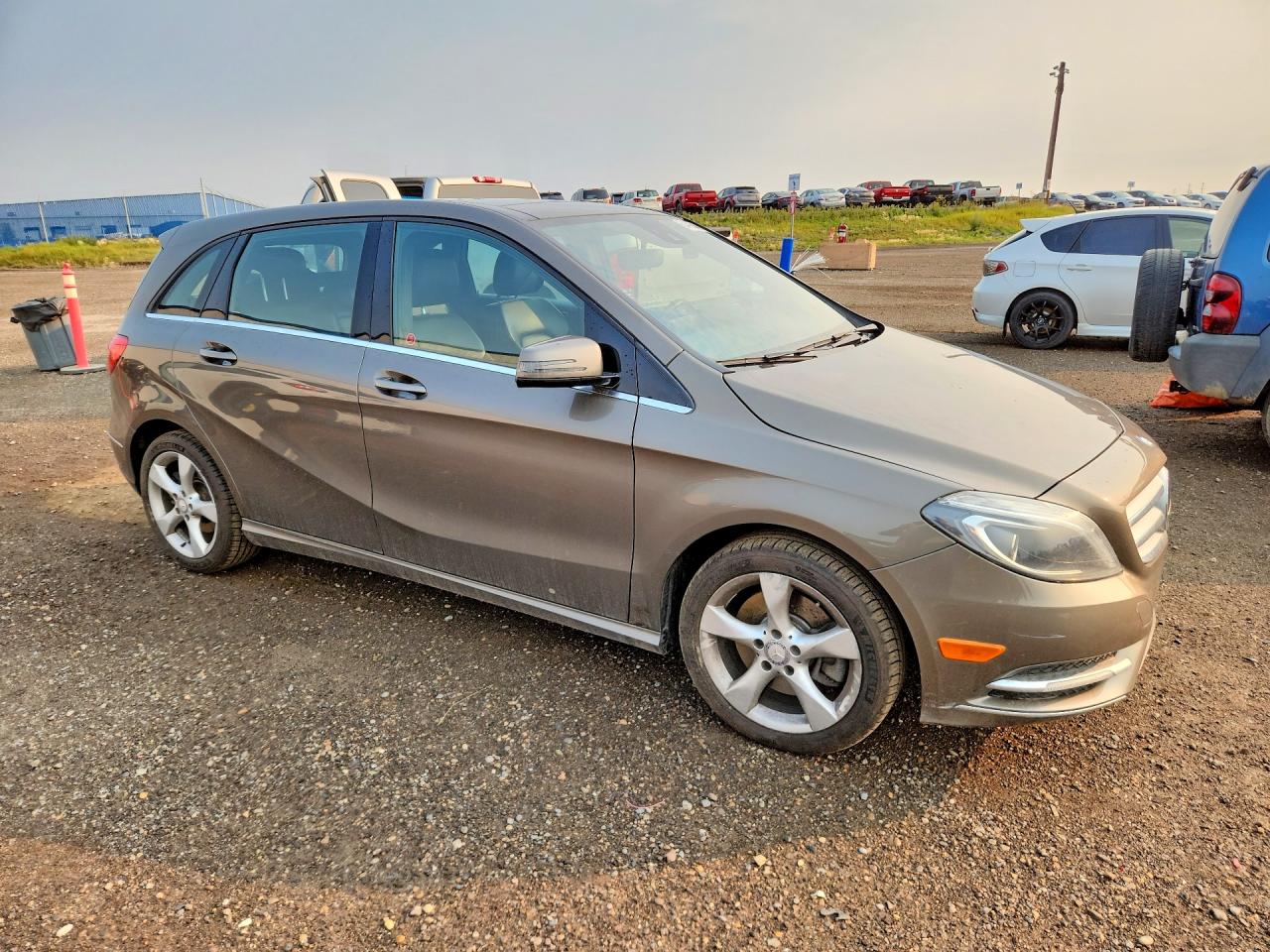 2014 Mercedes-benz B250 Brown vin: WDDMH4EB1EJ188756
