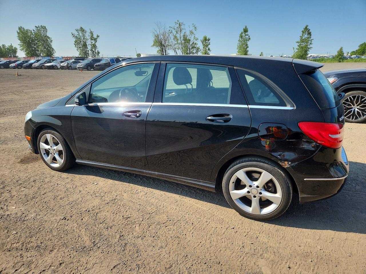 2014 Mercedes-benz B250 Black vin: WDDMH4EB2EJ245207