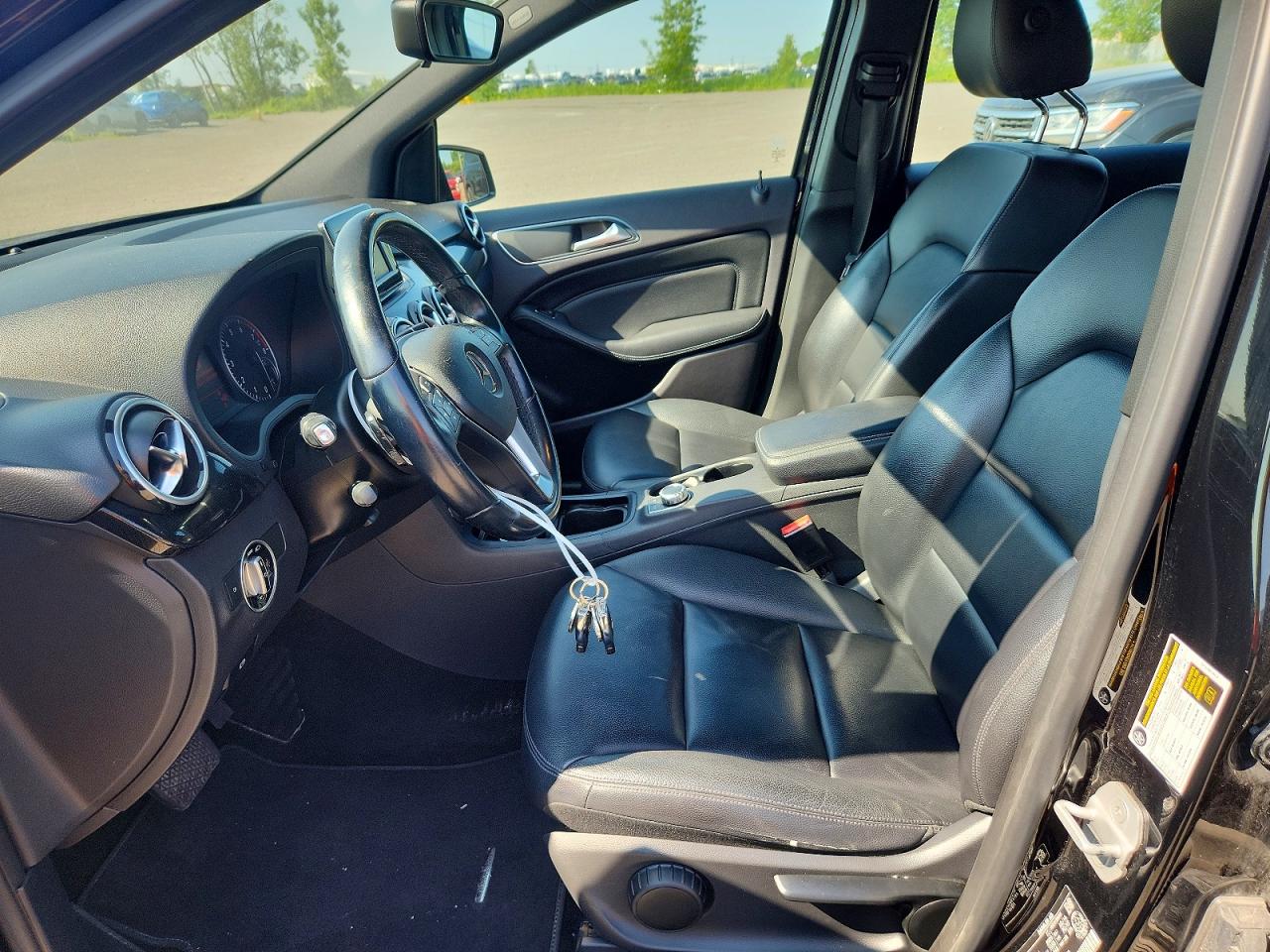 2014 Mercedes-benz B250 Black vin: WDDMH4EB2EJ245207