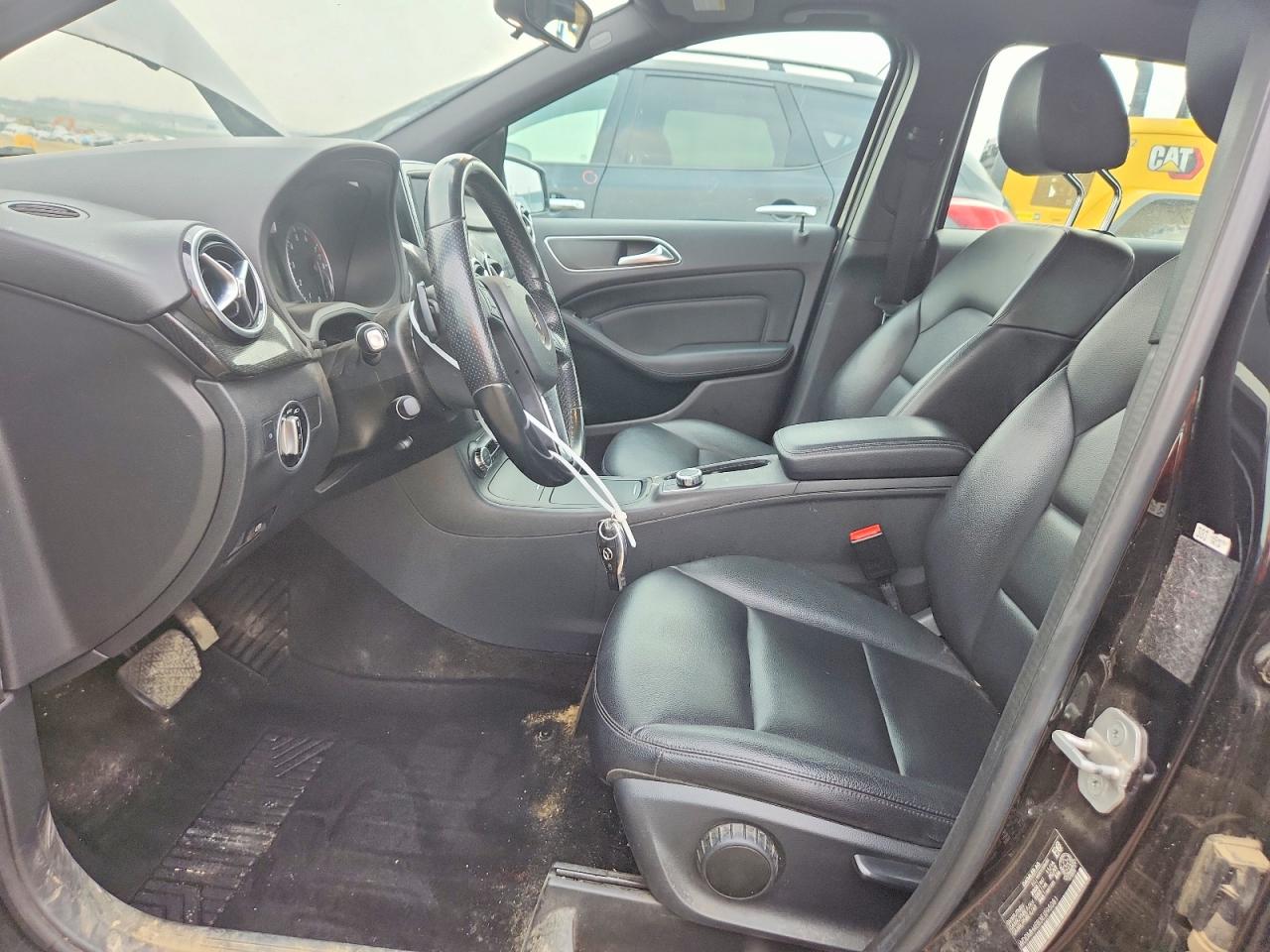 2014 Mercedes-benz B250 Black vin: WDDMH4EB3EJ295081