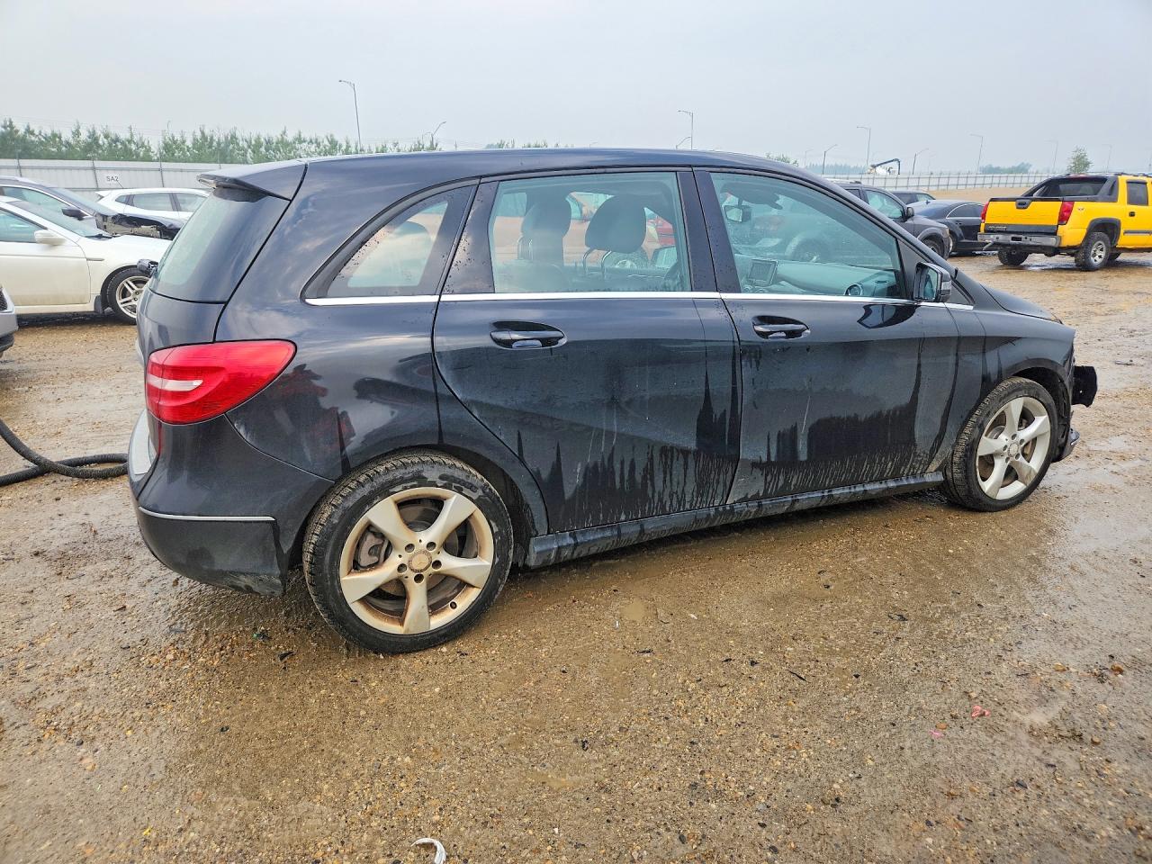 2014 Mercedes-benz B250 Black vin: WDDMH4EB3EJ295081