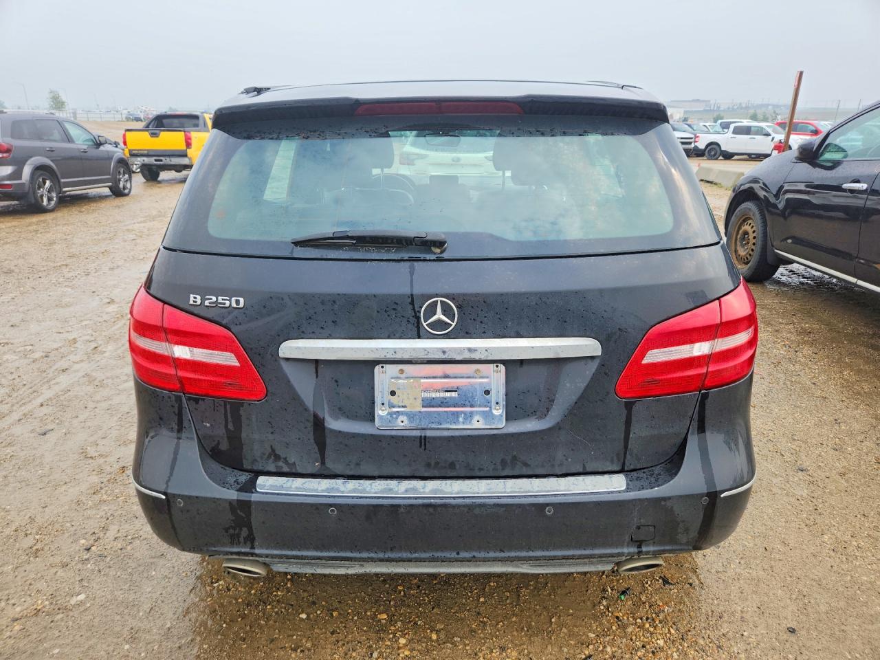 2014 Mercedes-benz B250 Black vin: WDDMH4EB3EJ295081