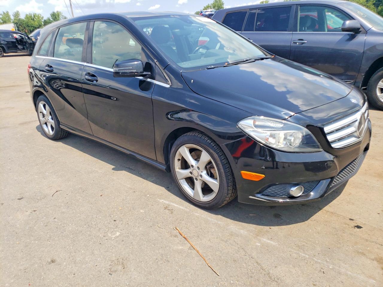 2014 Mercedes-benz B250 Black vin: WDDMH4EB8EJ187989