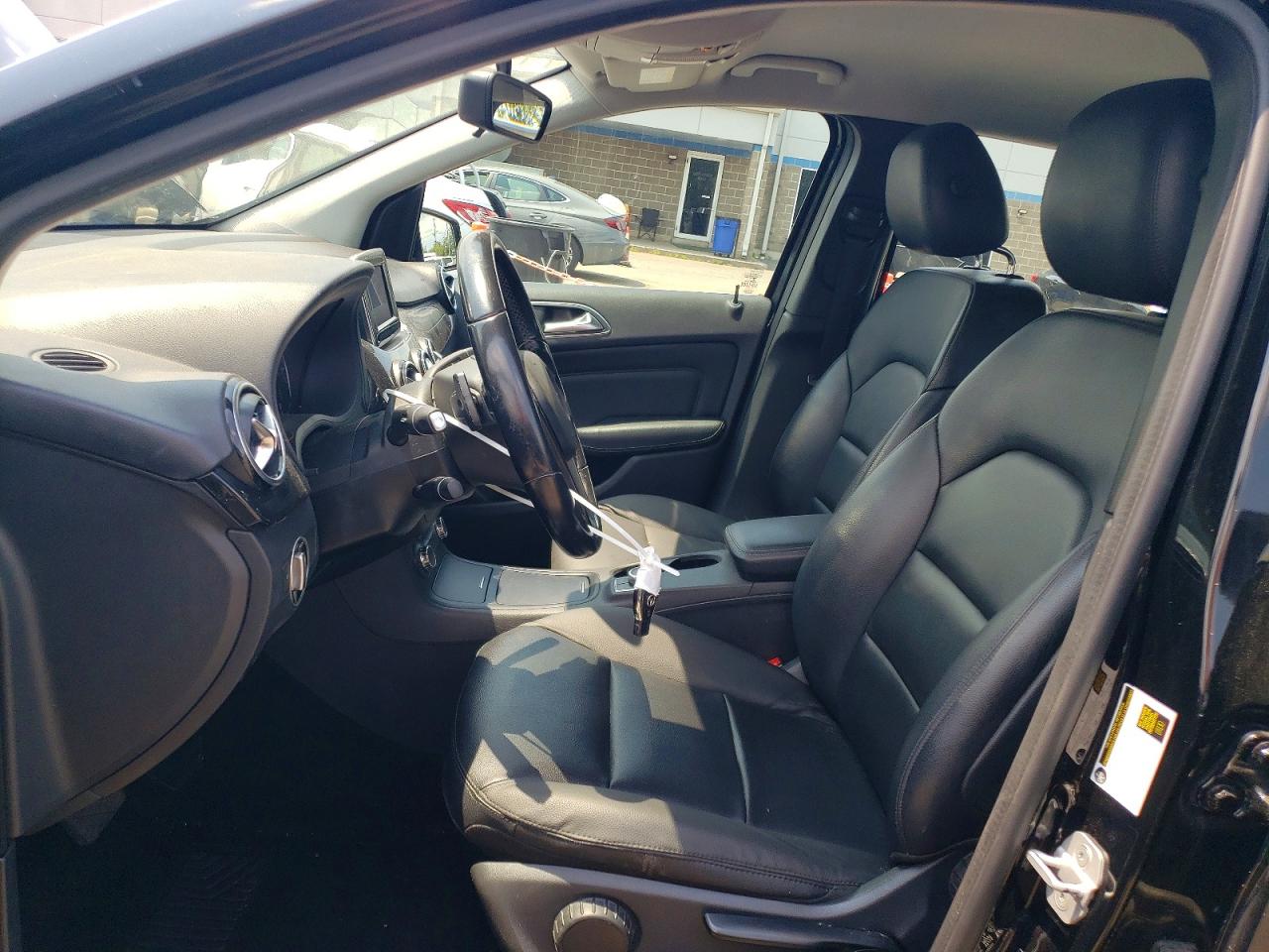 2014 Mercedes-benz B250 Black vin: WDDMH4EB8EJ187989
