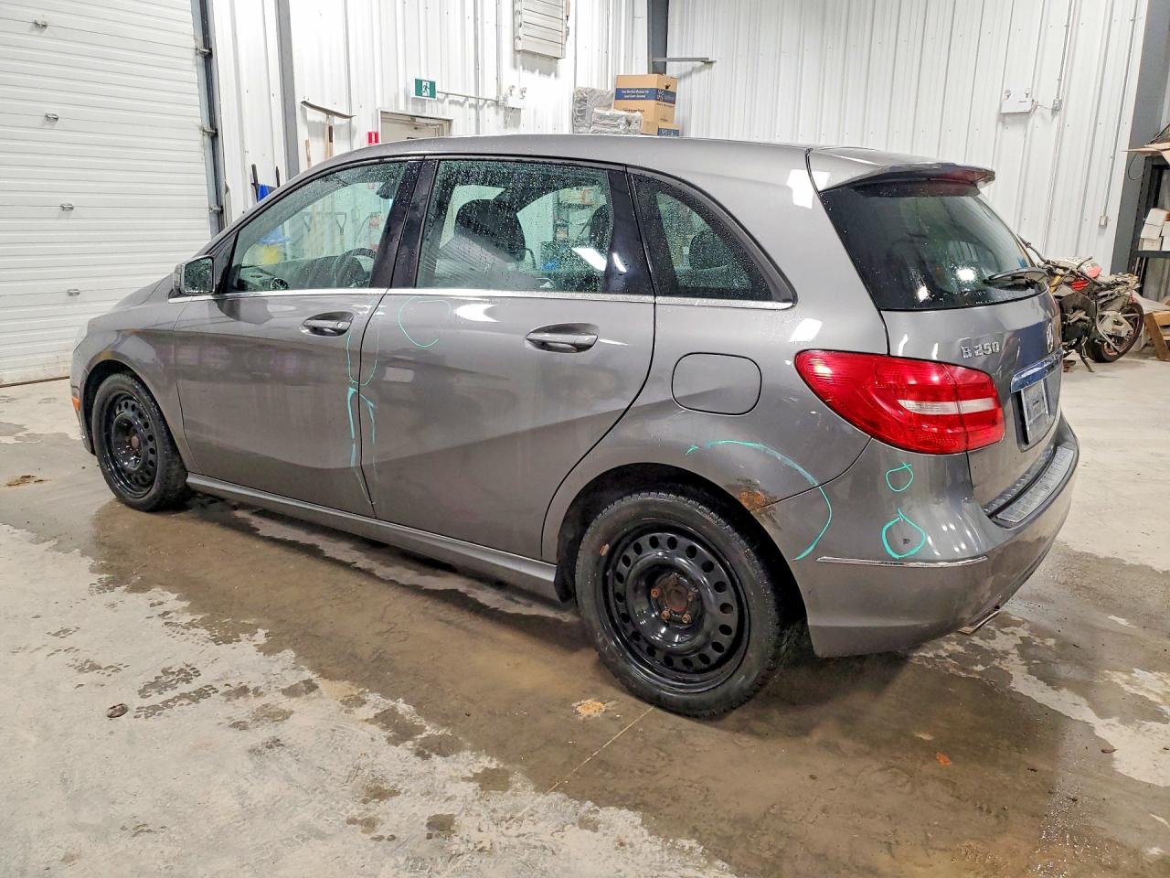 2014 Mercedes-benz B250 Серый vin: WDDMH4EB8EJ201650