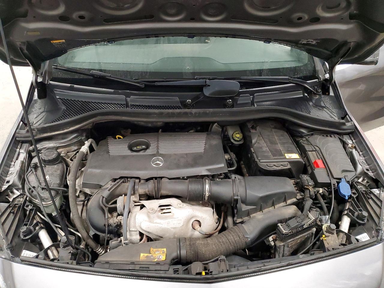 2014 Mercedes-benz B250 Серый vin: WDDMH4EB8EJ201650