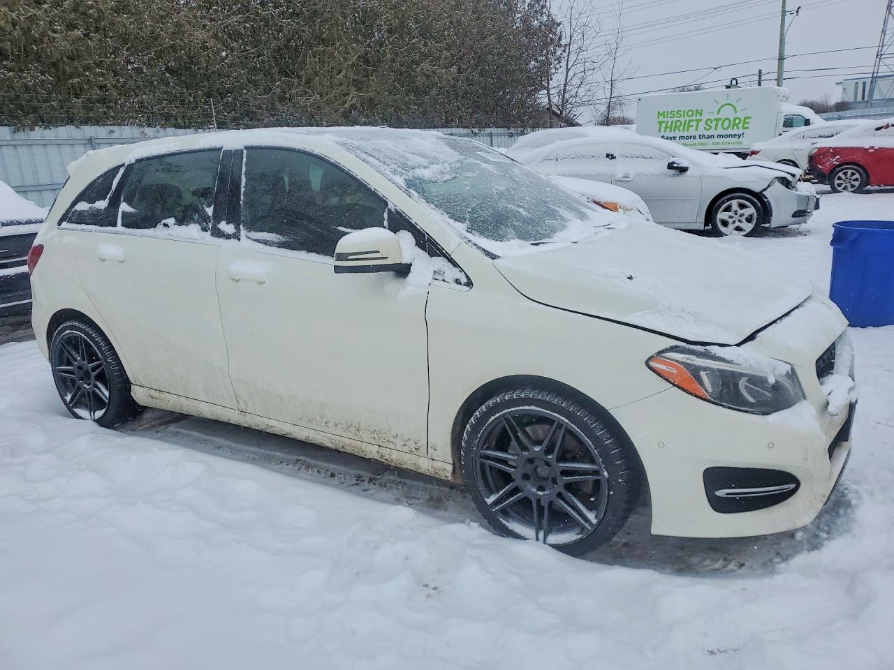 2015 Mercedes-benz B 250 4matic White vin: WDDMH4GB2FJ331020