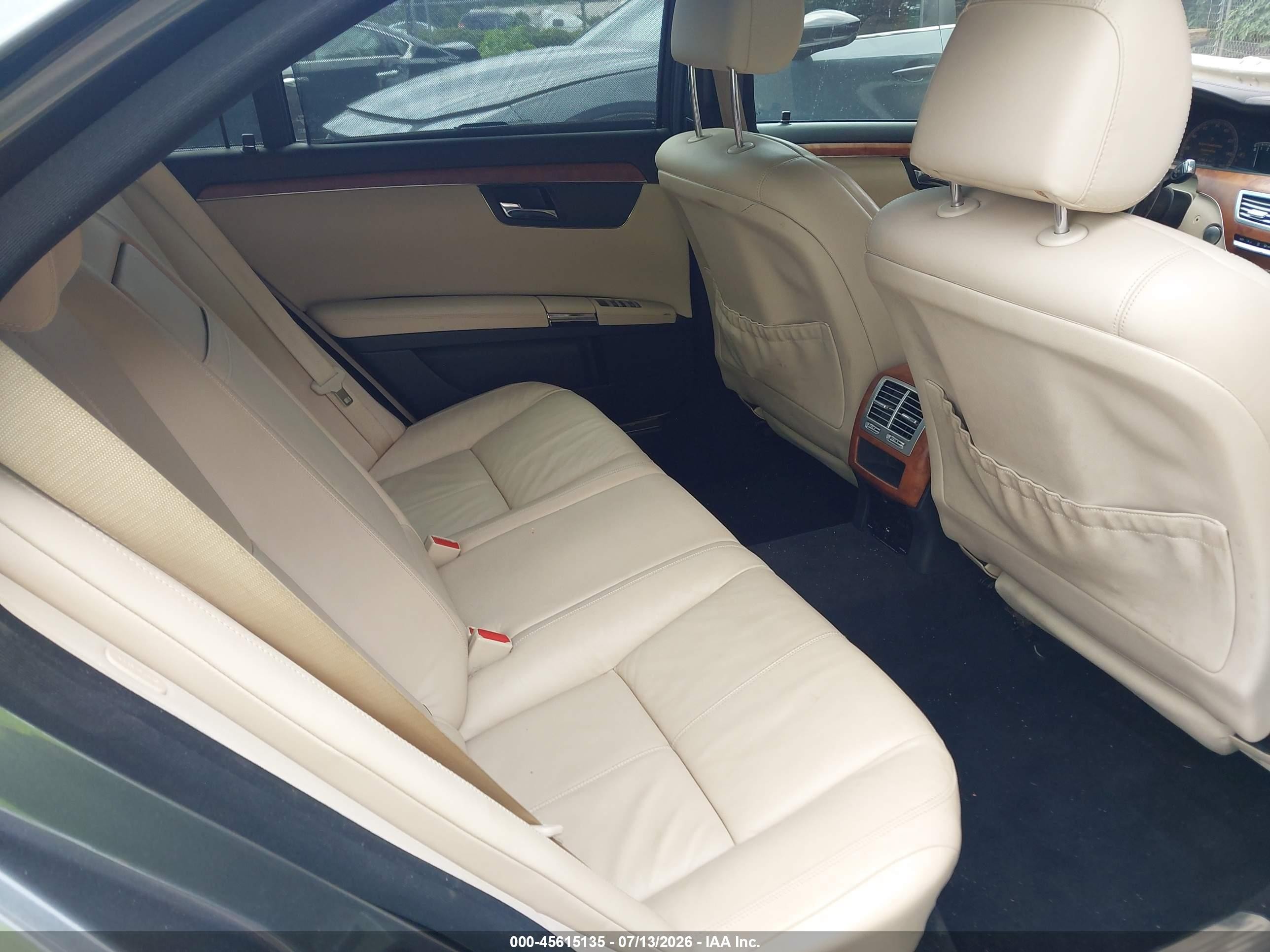 2007 Mercedes-benz S 550   Gray vin: WDDNG71X07A031314