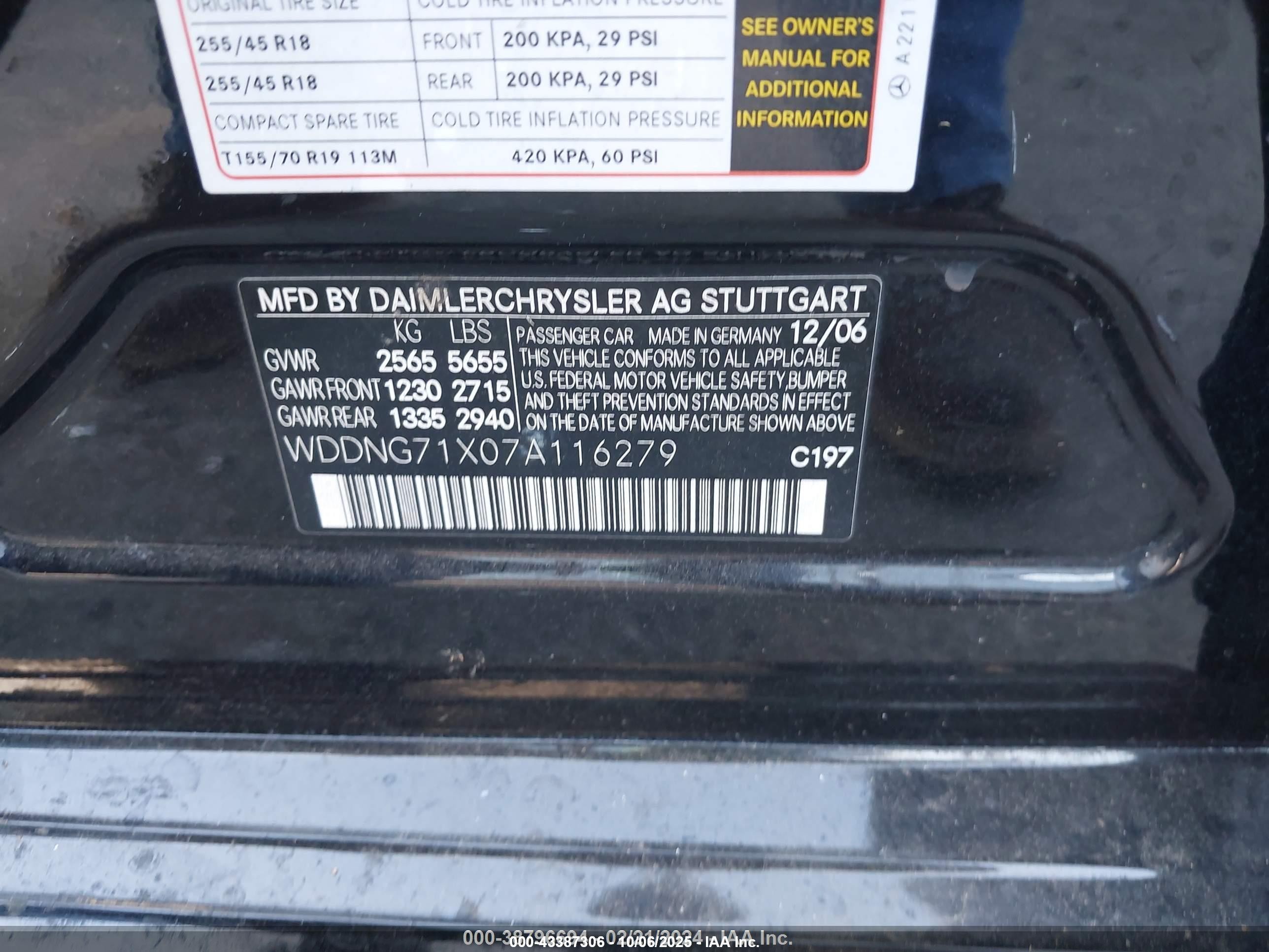 2007 Mercedes-benz S 550   Black vin: WDDNG71X07A116279