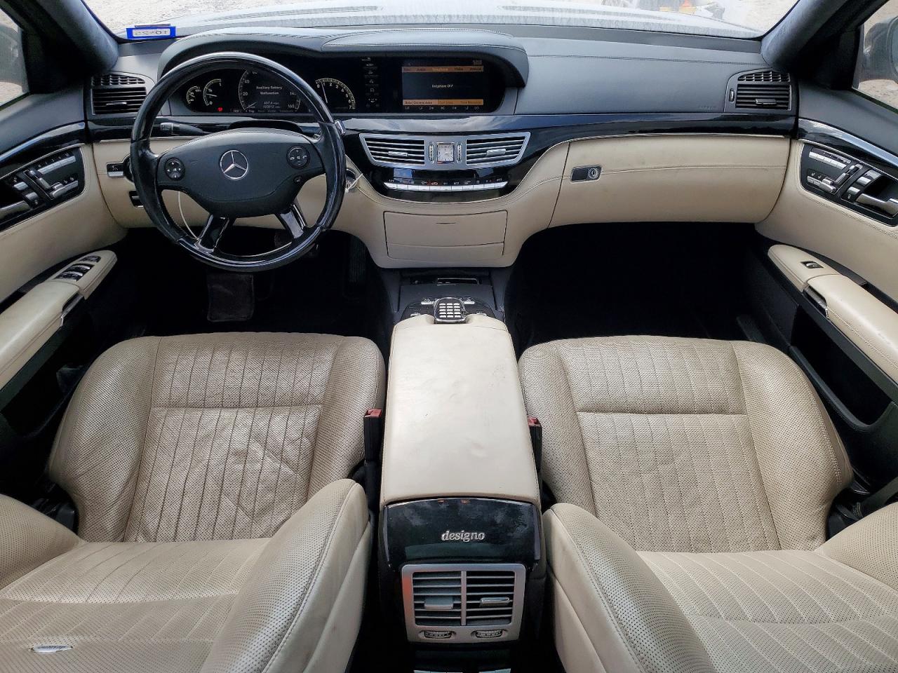 2009 Mercedes-benz S 550 Black vin: WDDNG71X09A282966